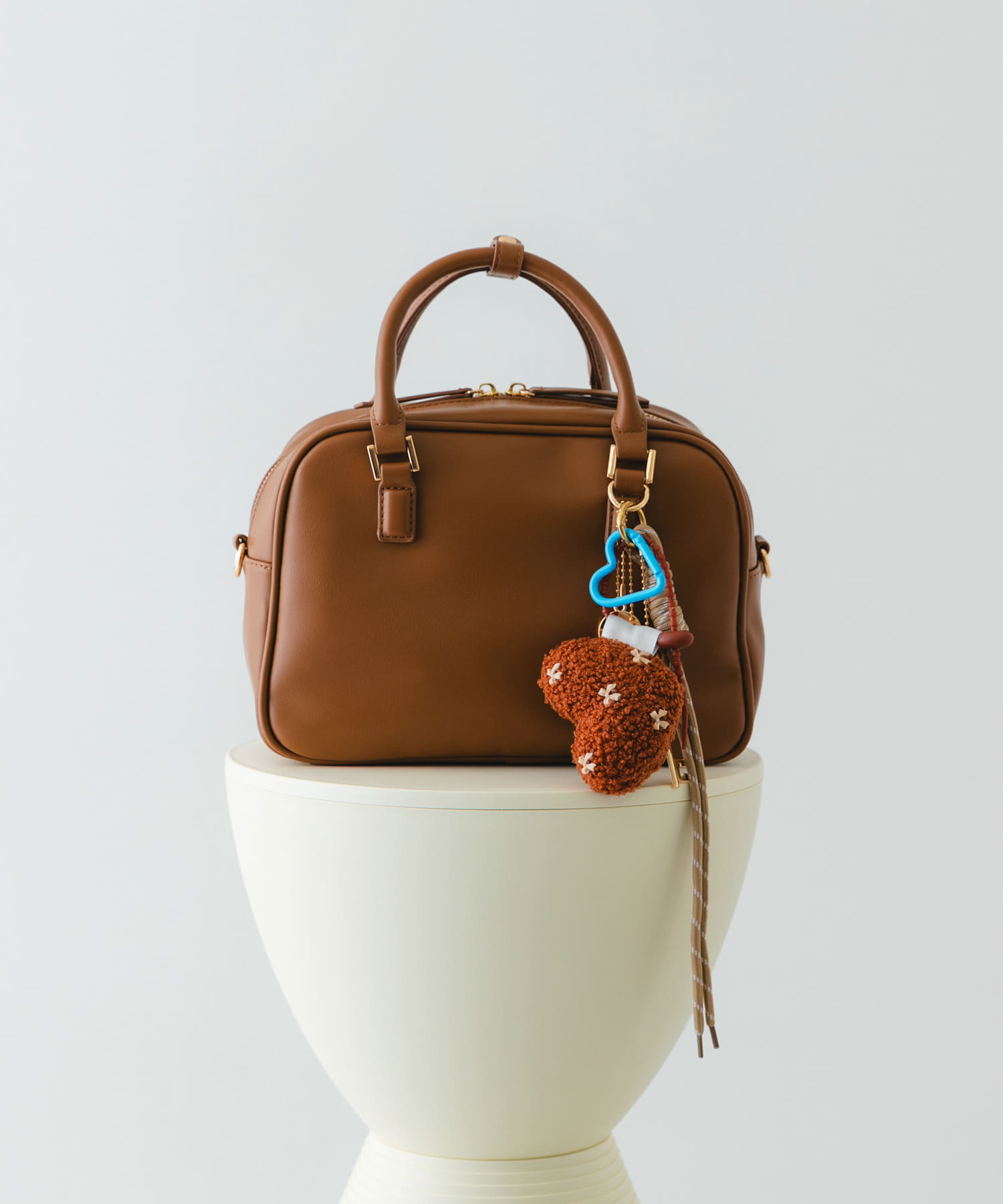 チャームセットボストンバッグ CAMEL one