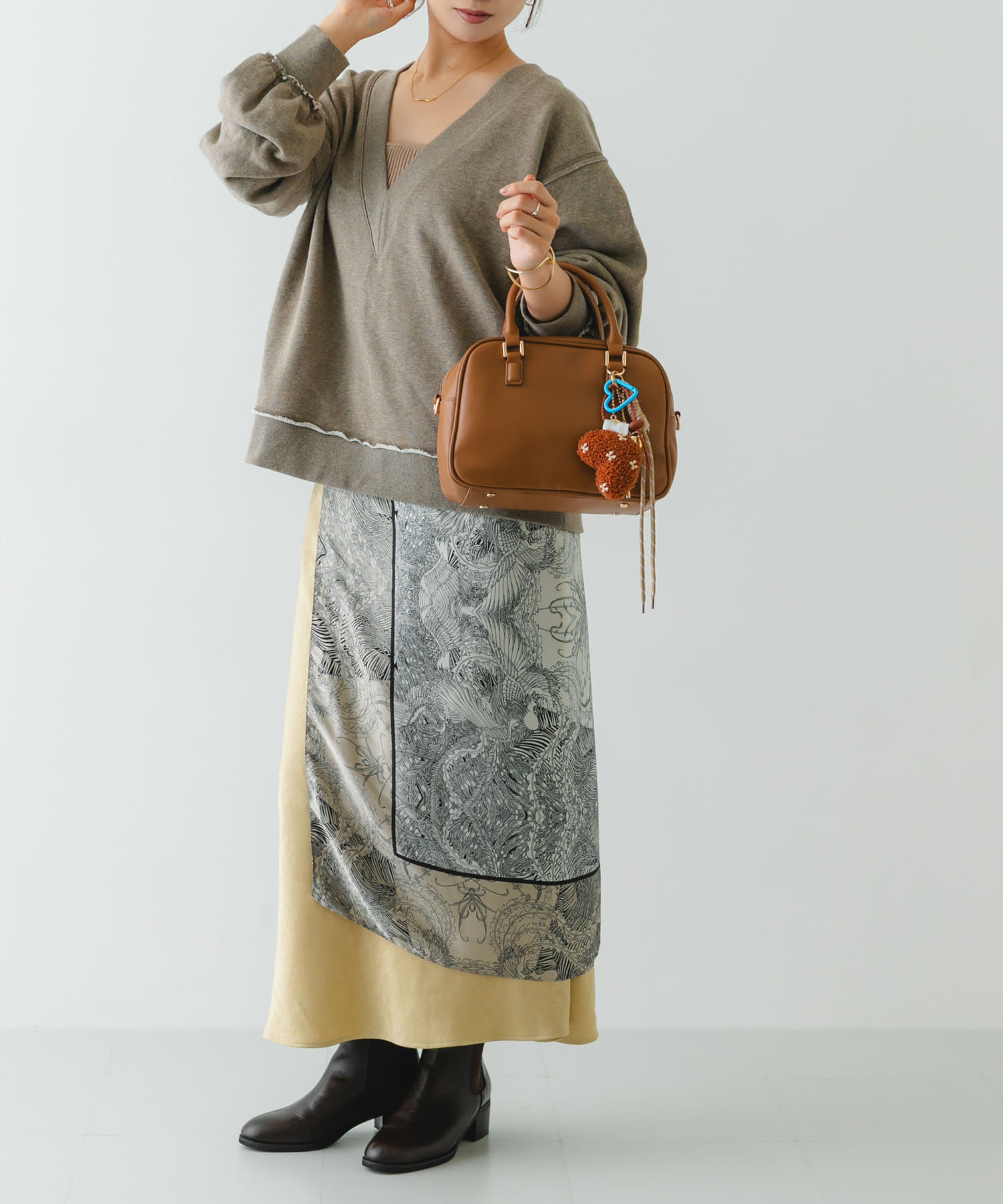 チャームセットボストンバッグ CAMEL one