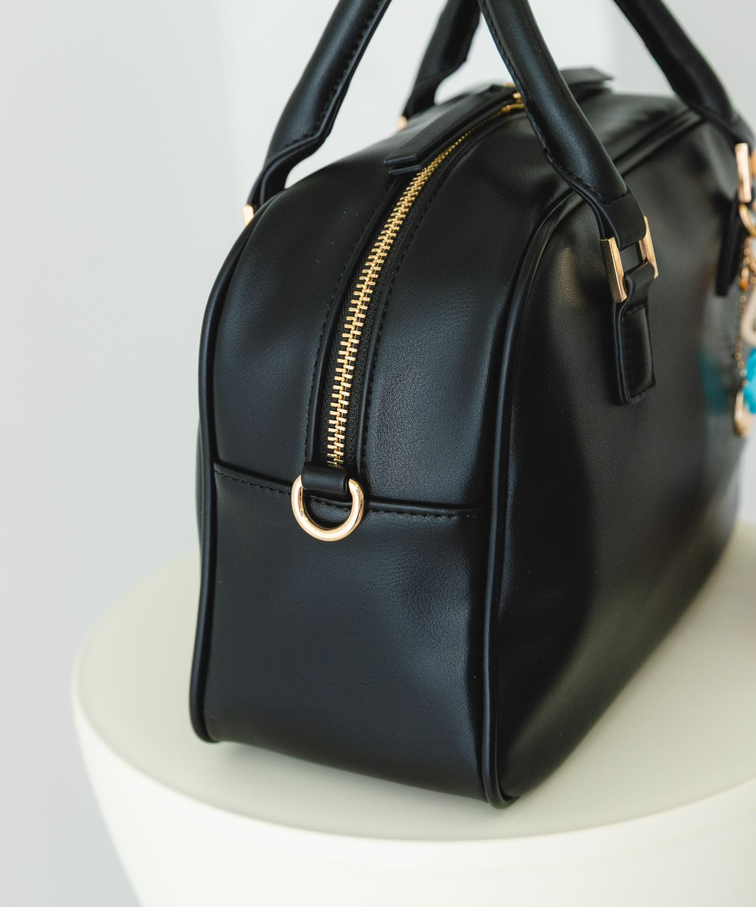 チャームセットボストンバッグ BLACK one