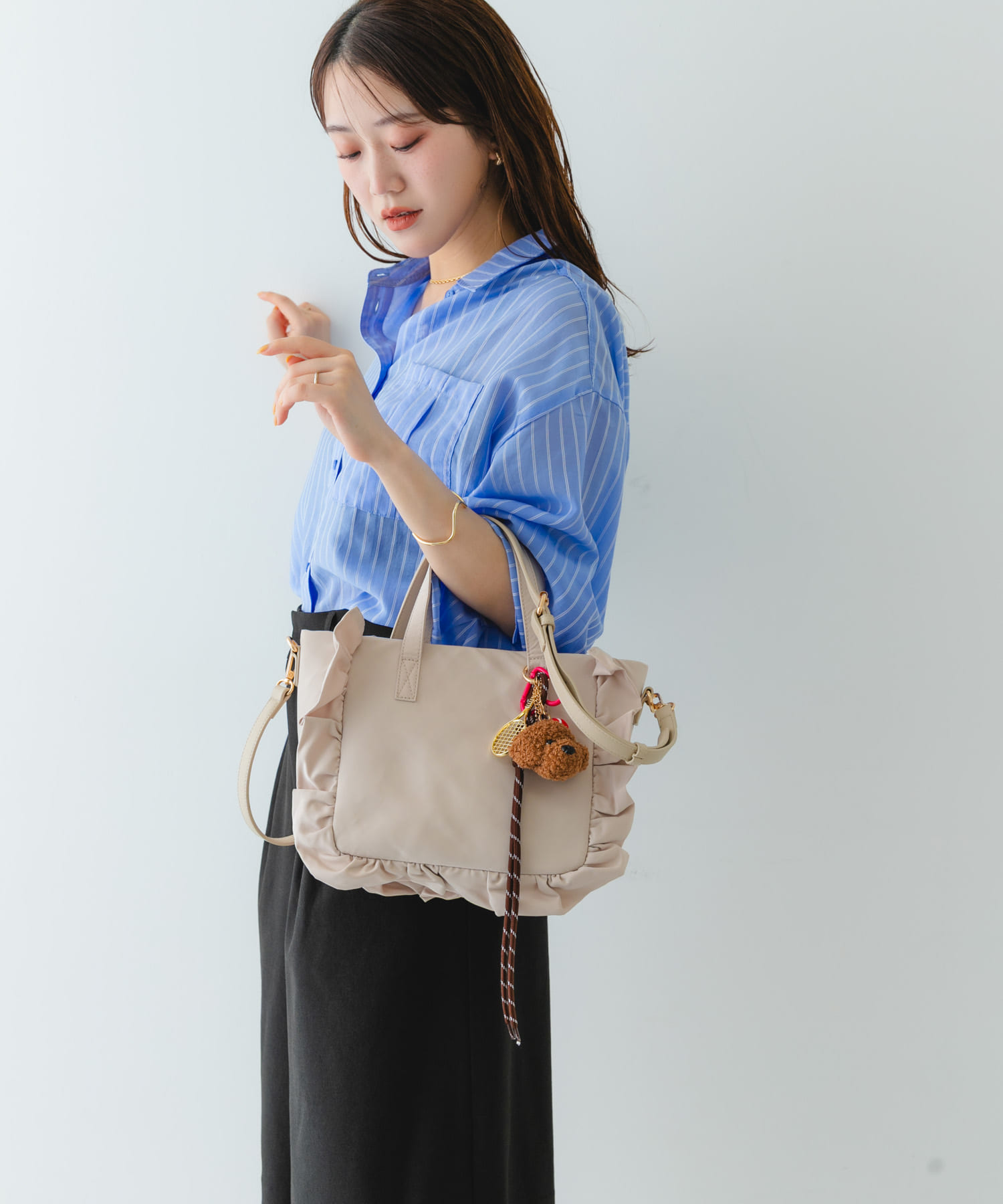 スターチャームフリルトートバッグ IVORY one
