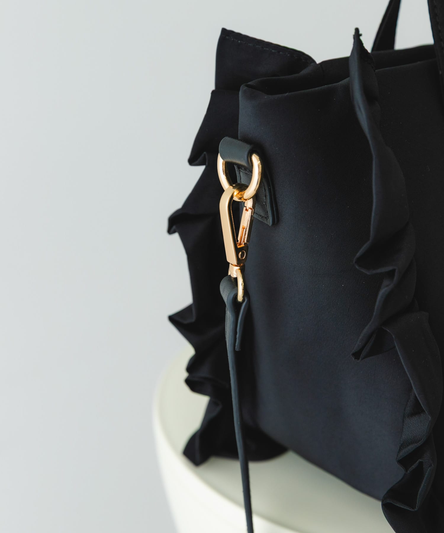 スターチャームフリルトートバッグ BLACK one