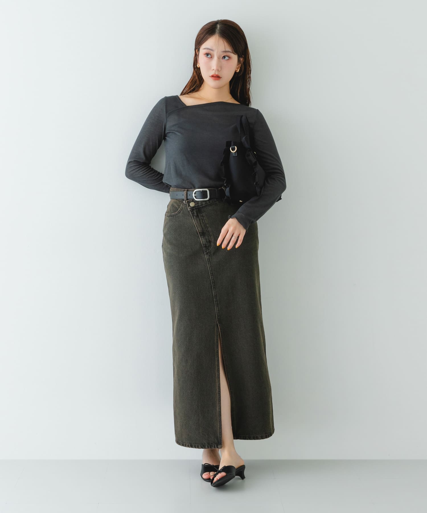 スターチャームフリルトートバッグ BLACK one