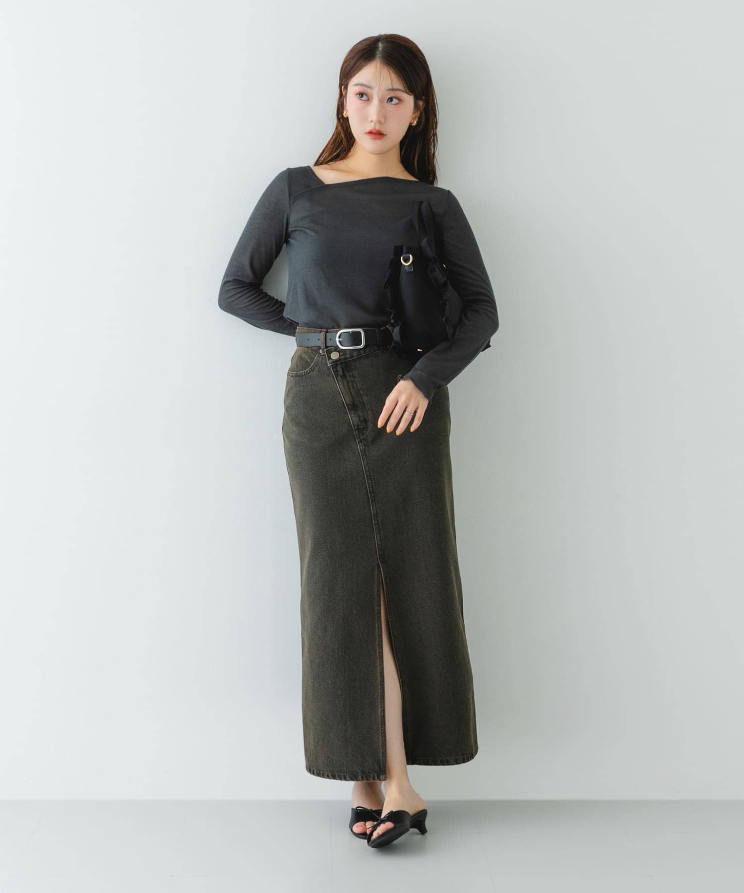 スターチャームフリルトートバッグ BLACK one