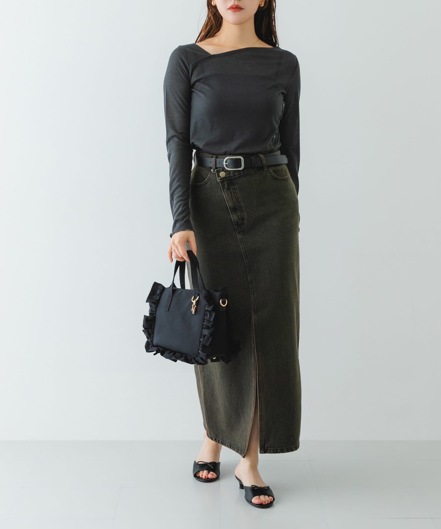 スターチャームフリルトートバッグ BLACK one