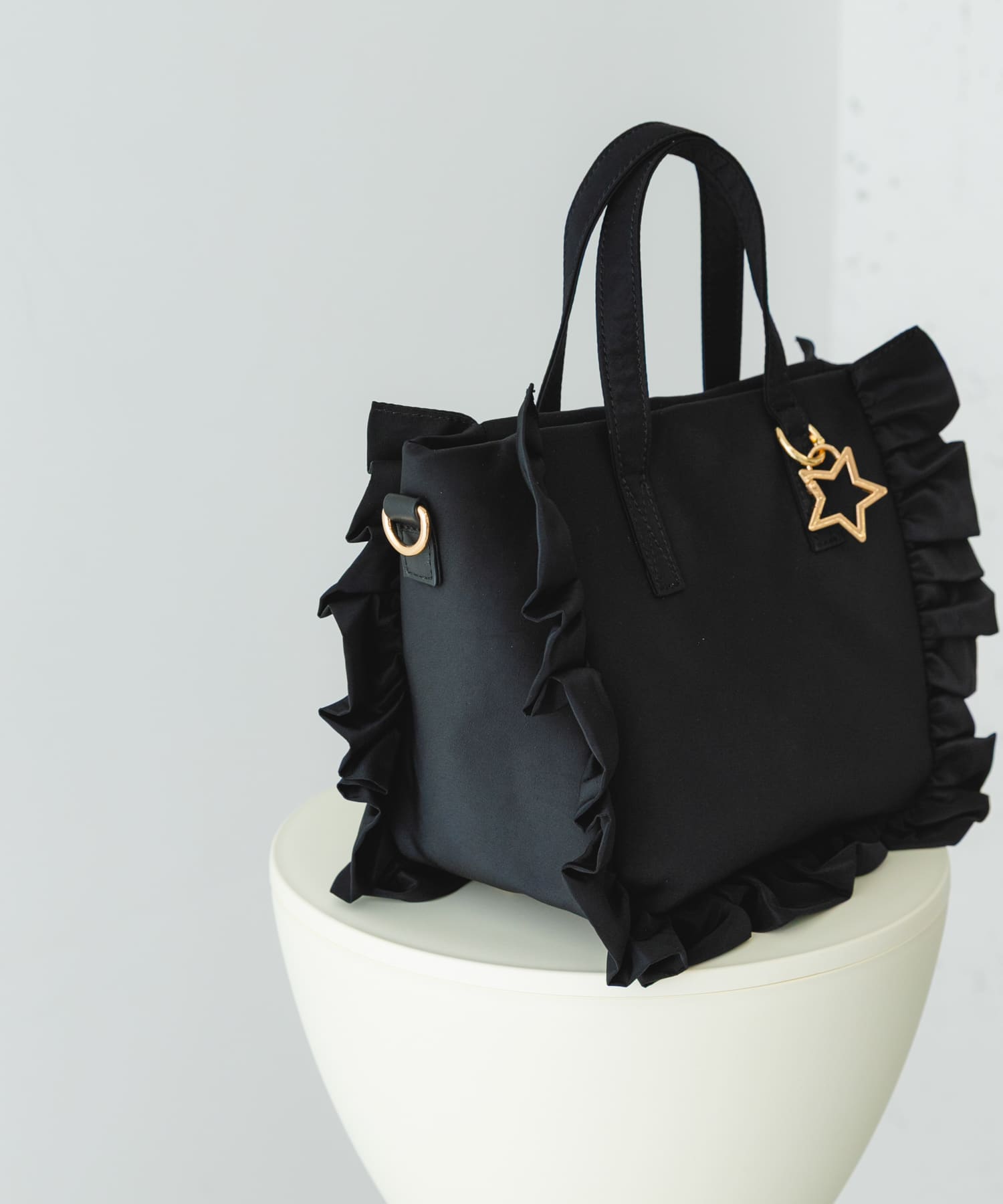 スターチャームフリルトートバッグ BLACK one