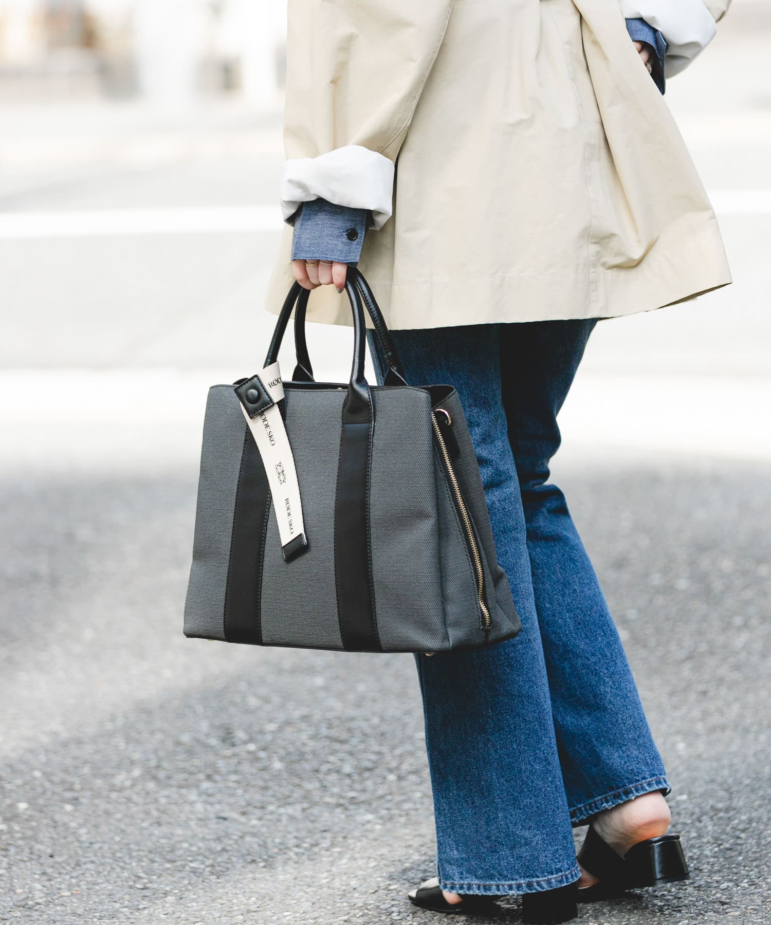 『Lサイズ』ロゴリボン付A4トートバッグ BLKxBLK one