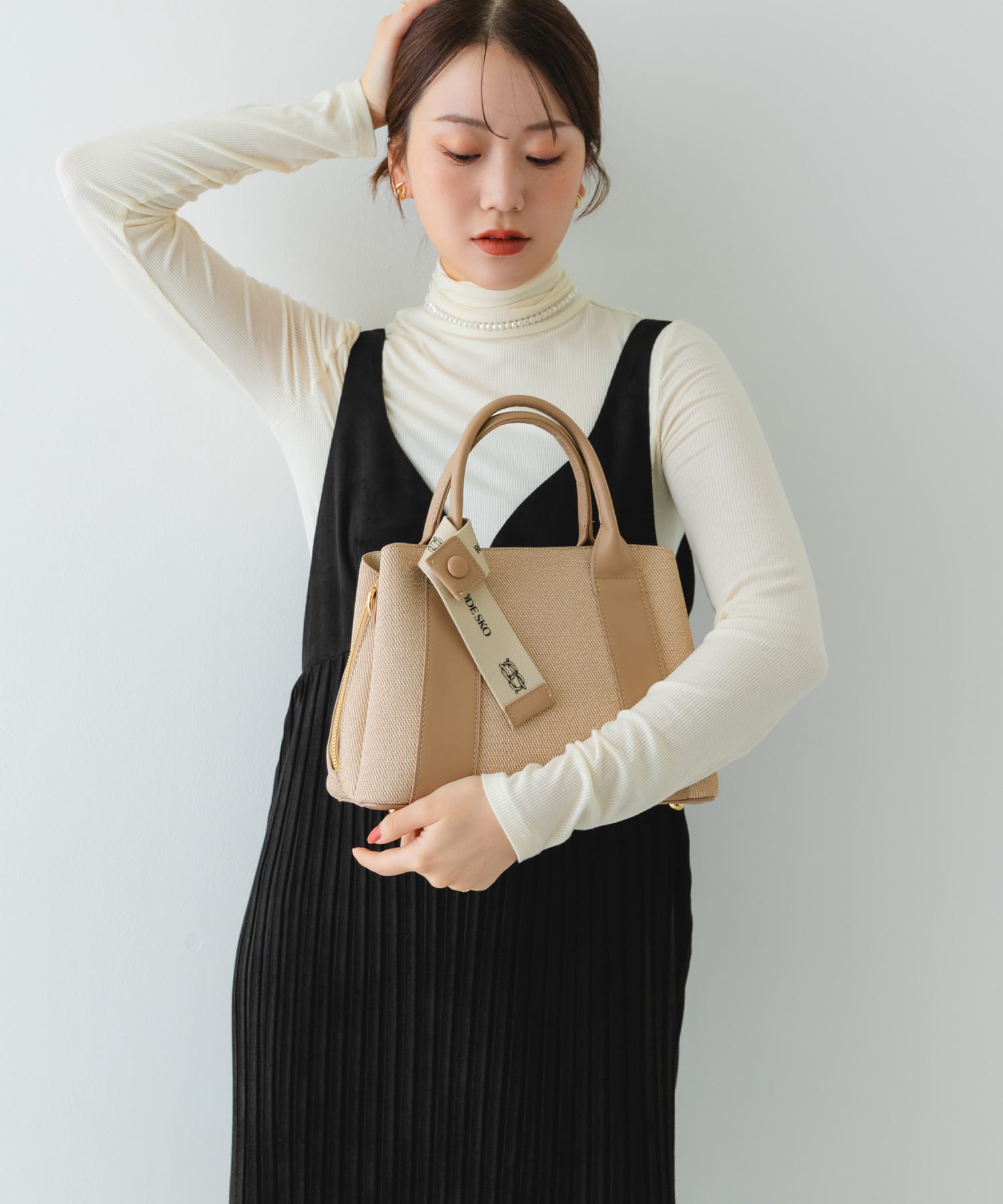 ロゴリボン付2WAYハンドバッグ BEGxBEG one