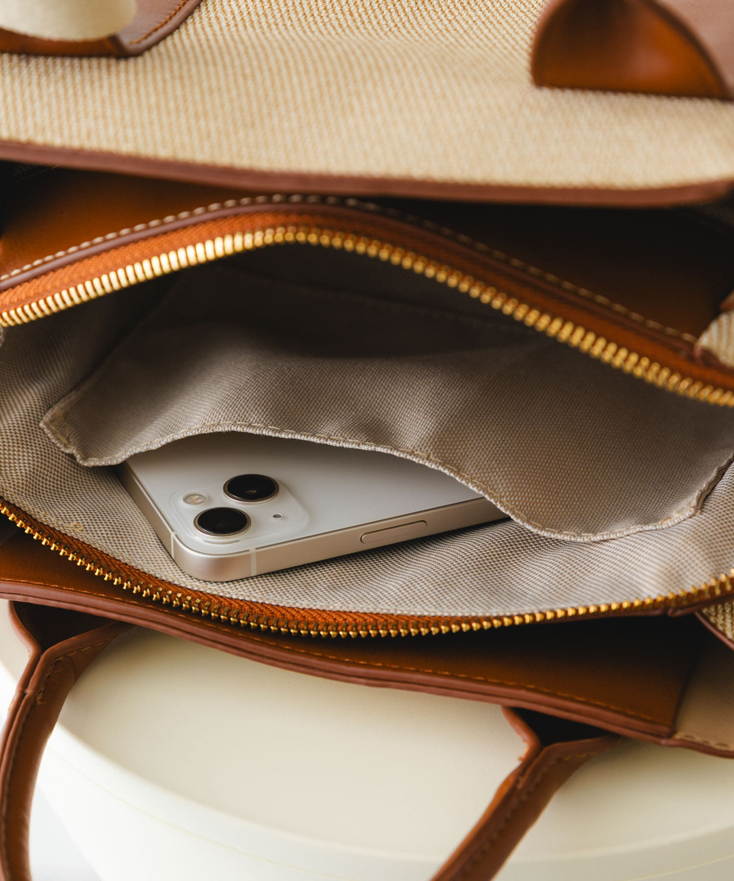 ロゴリボン付2WAYハンドバッグ OFFxCML one