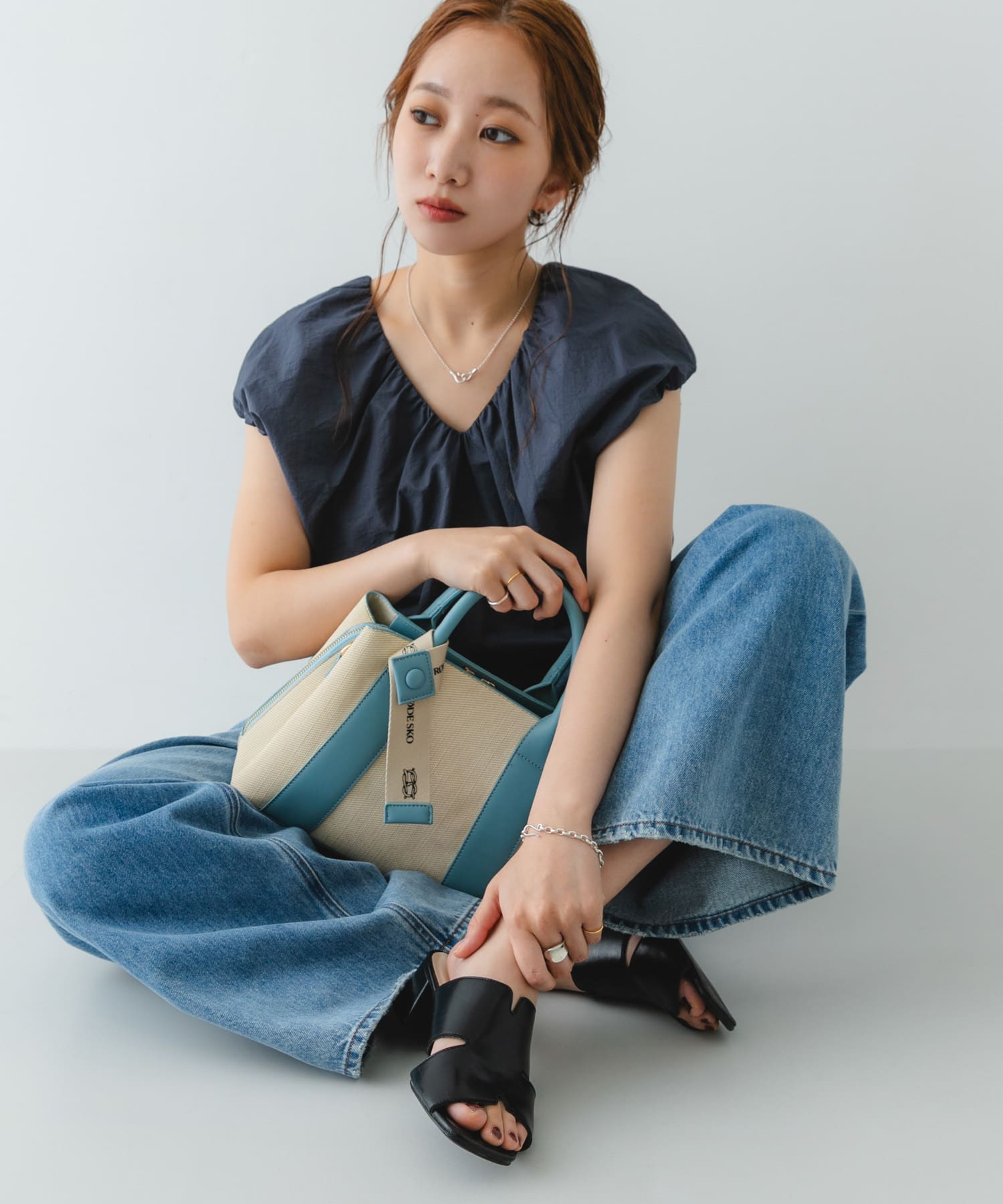 『Mサイズ』ロゴリボン付2WAYハンドバッグ OFFxSAX one