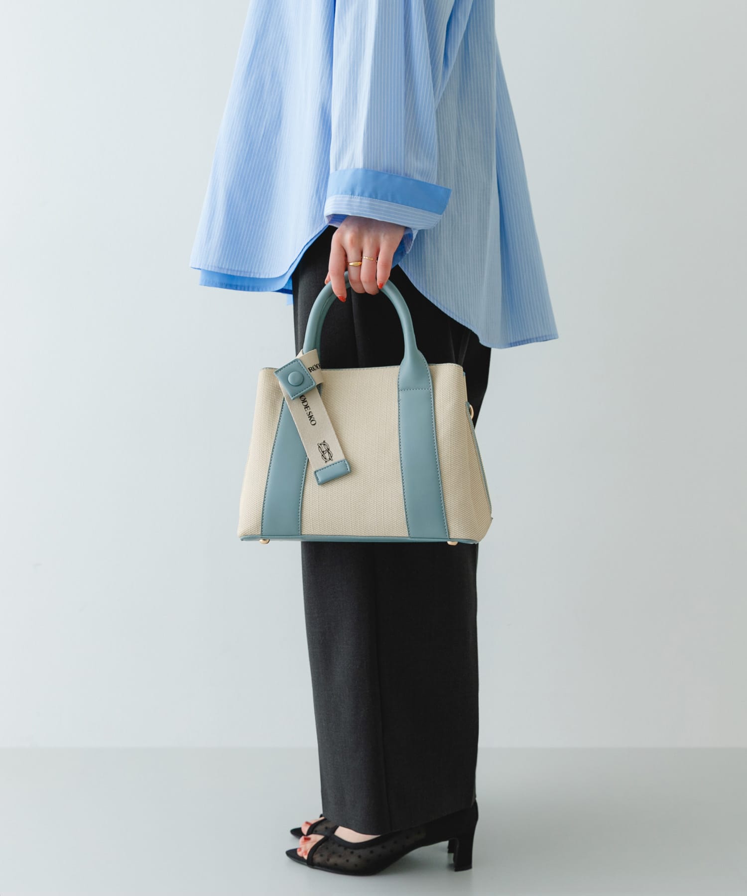 『Mサイズ』ロゴリボン付2WAYハンドバッグ OFFxSAX one