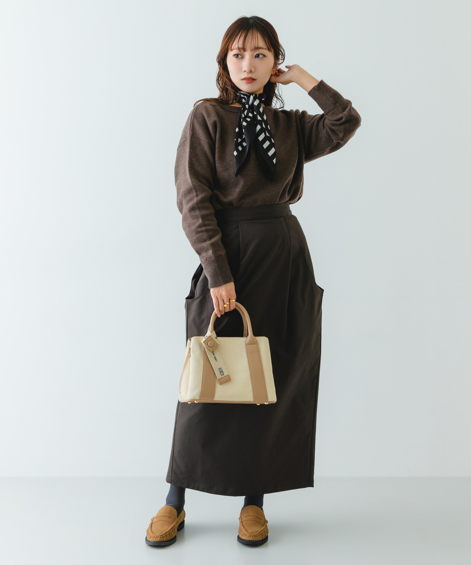 ロゴリボン付2WAYハンドバッグ IVORYxBEG one