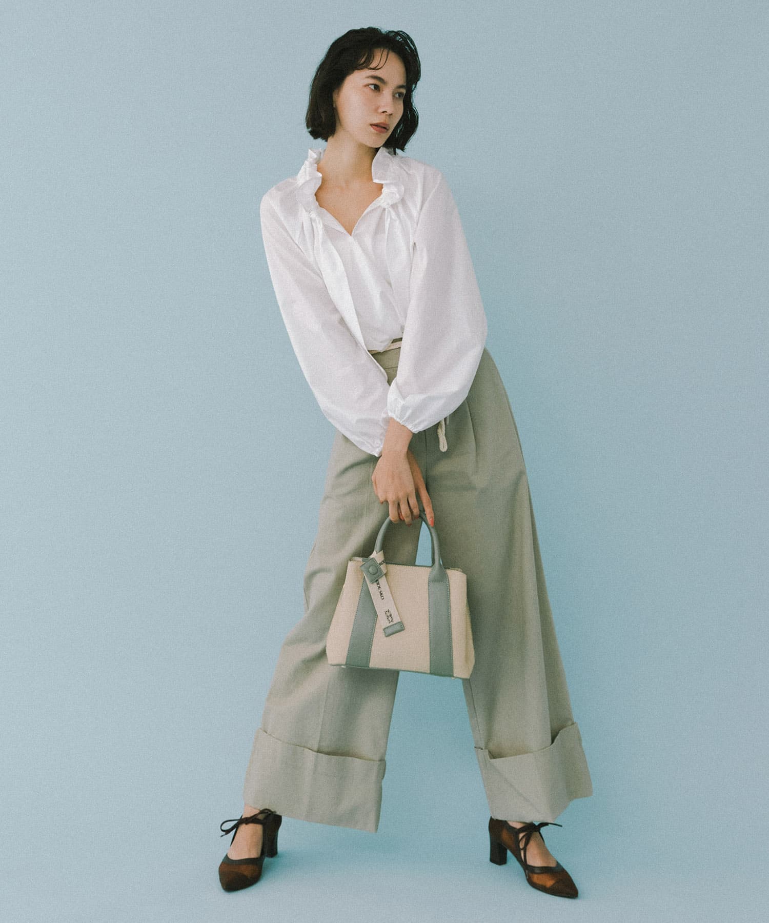 『Mサイズ』ロゴリボン付2WAYハンドバッグ OFFxMINT one