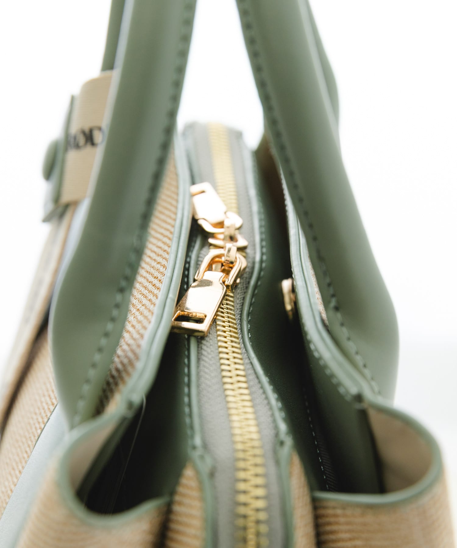 『Mサイズ』ロゴリボン付2WAYハンドバッグ OFFxMINT one