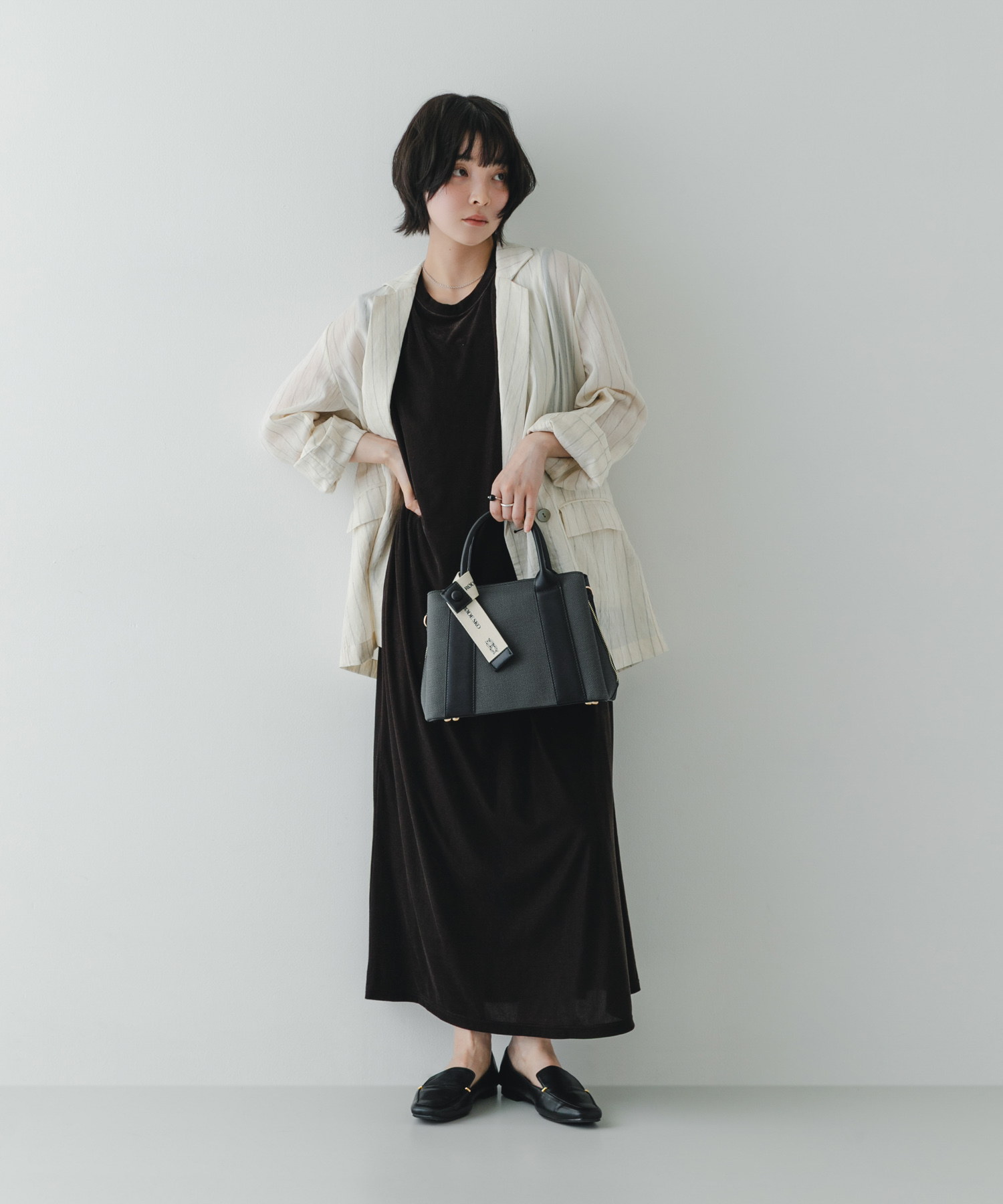 『Mサイズ』ロゴリボン付2WAYハンドバッグ BLKxBLK one
