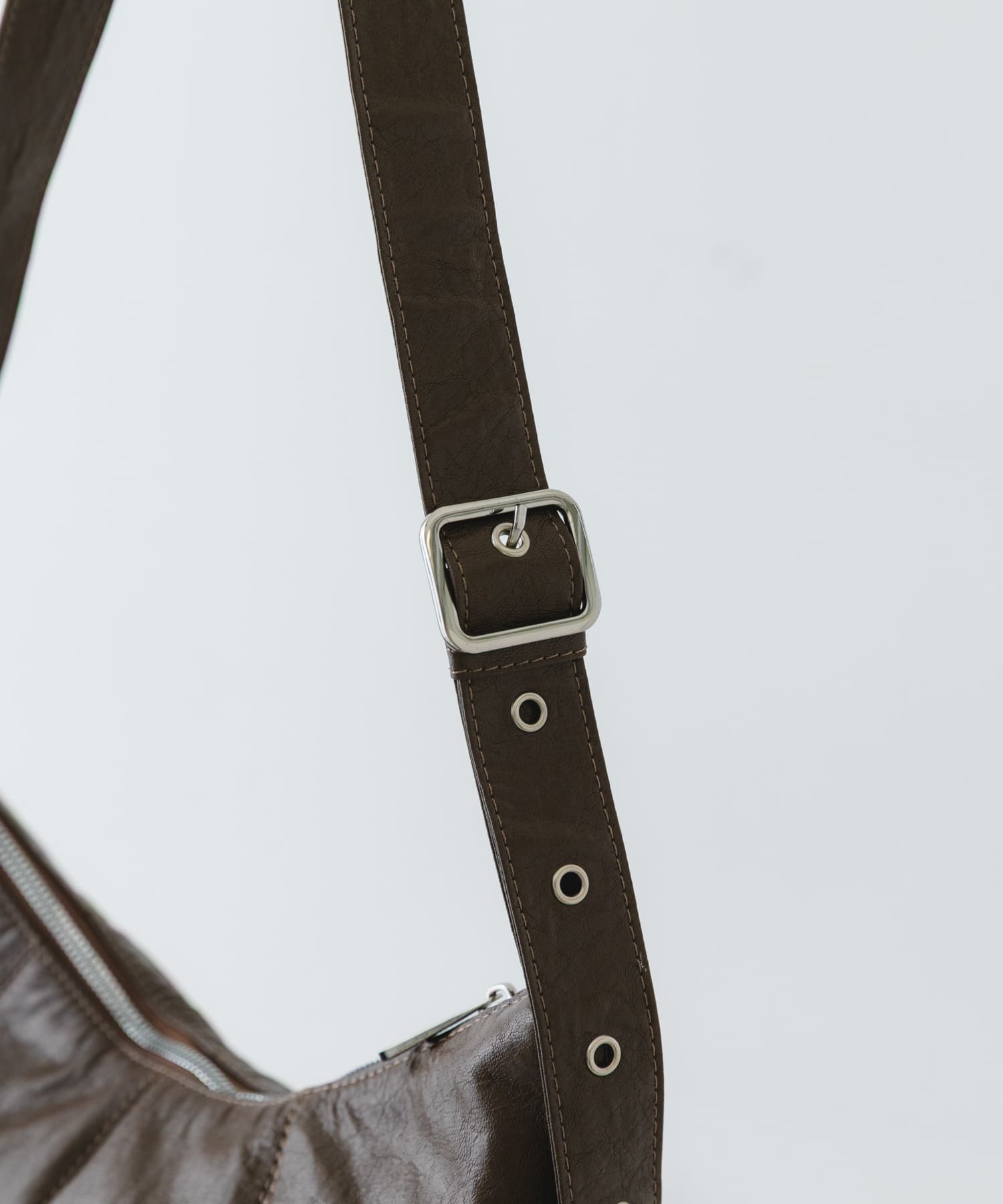 『WEB限定』クロワッサンショルダーバッグ BROWN one