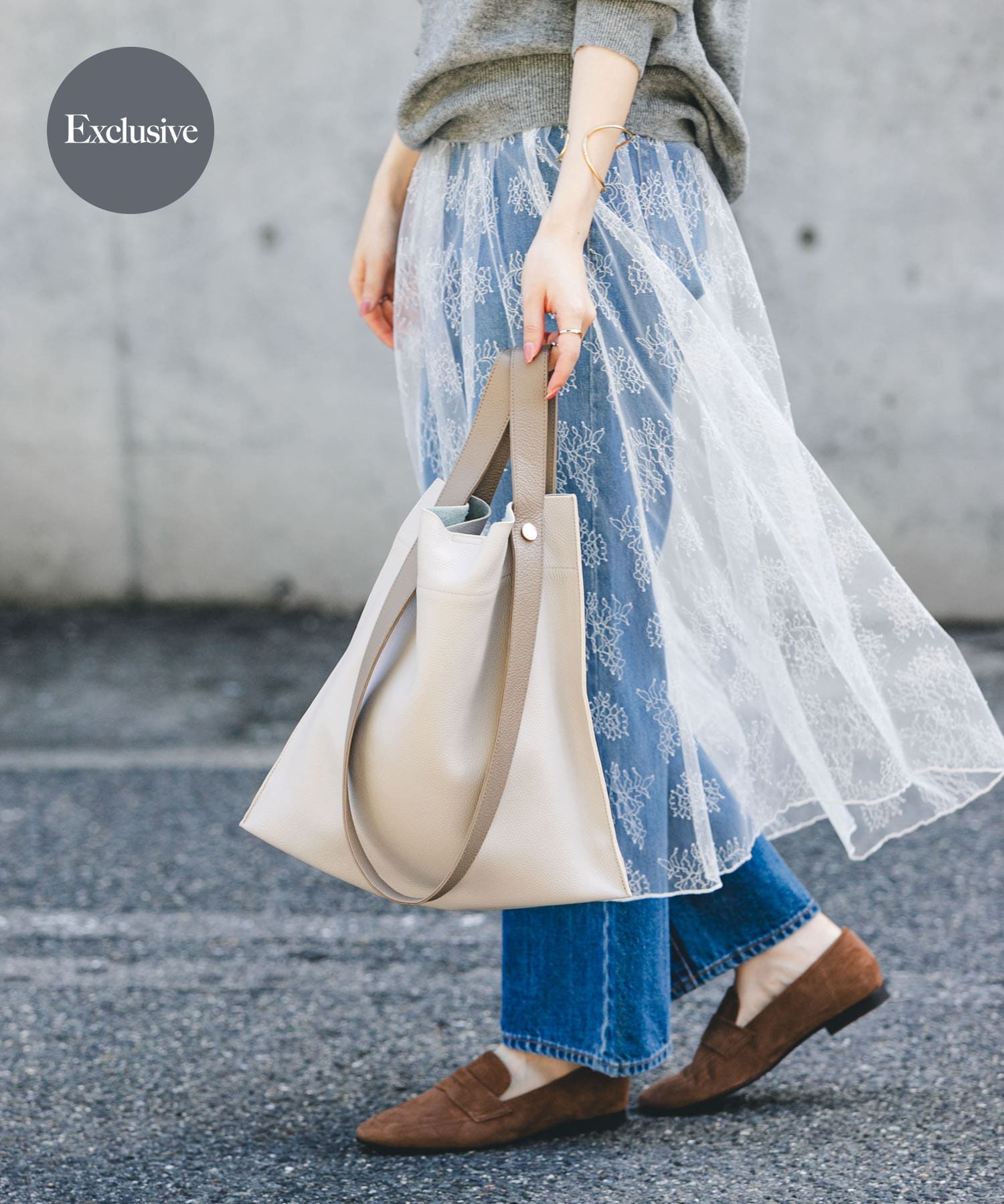 『一部別注カラー』BEAURE　カウレザー2デザインベルトバッグ IVORYxGRG one