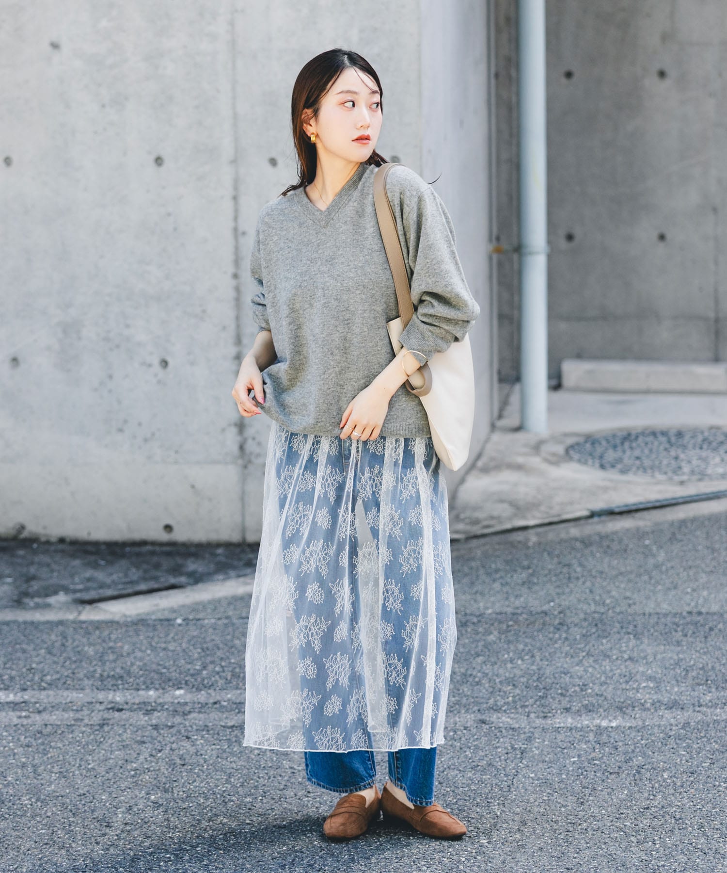 『一部別注カラー』BEAURE　カウレザー2デザインベルトバッグ IVORYxGRG one