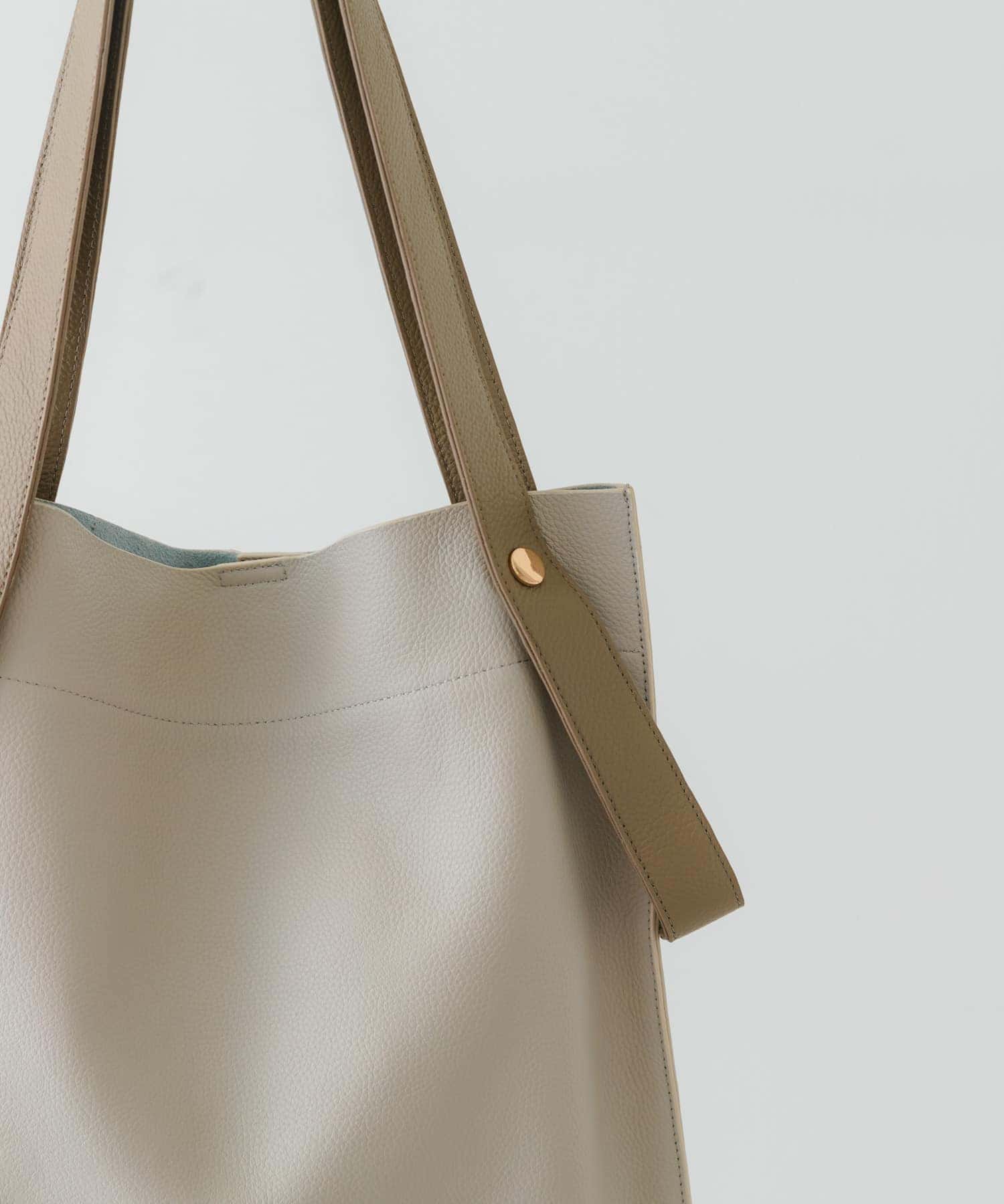 『一部別注カラー』BEAURE　カウレザー2デザインベルトバッグ IVORYxGRG one