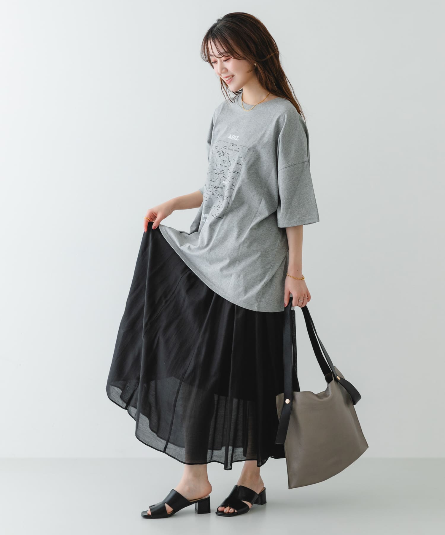 『一部別注カラー』BEAURE　カウレザー2デザインベルトバッグ GMxBLK one