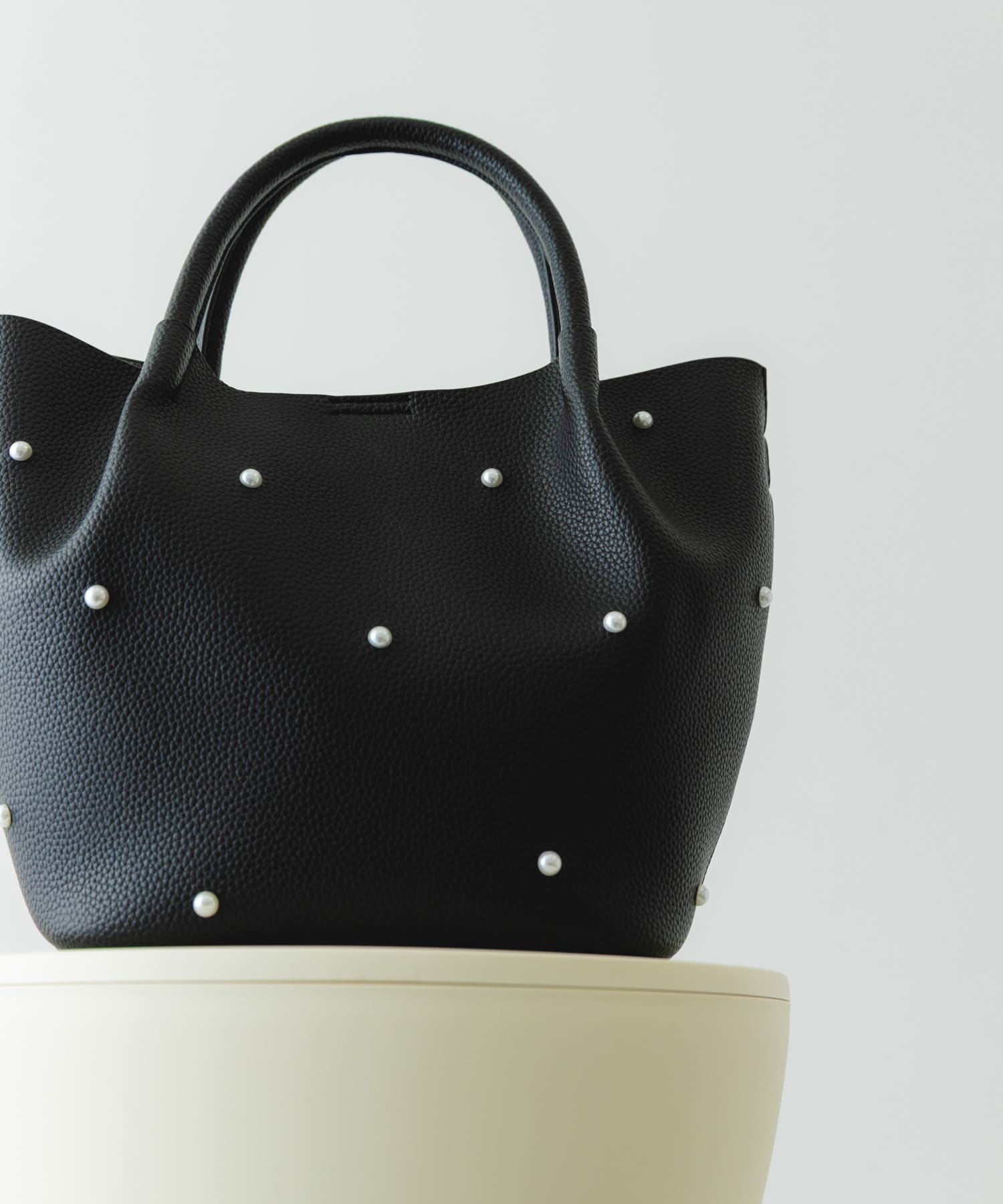 インバッグ付パールバッグ BLACK one