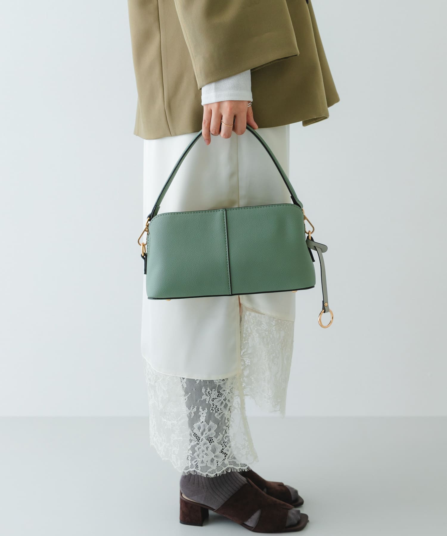 センターステッチショルダーバッグ MINT one