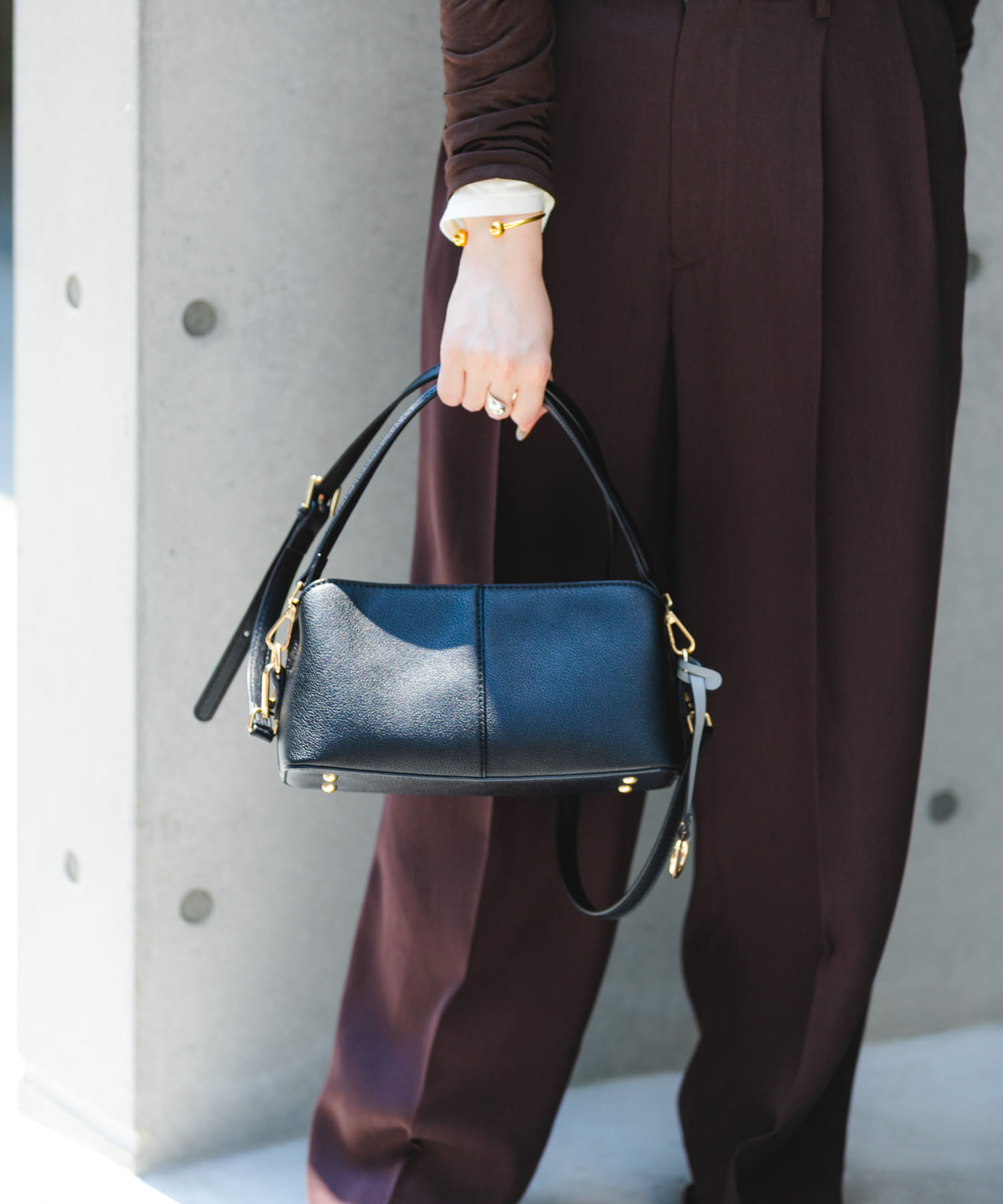 センターステッチショルダーバッグ BLACK one