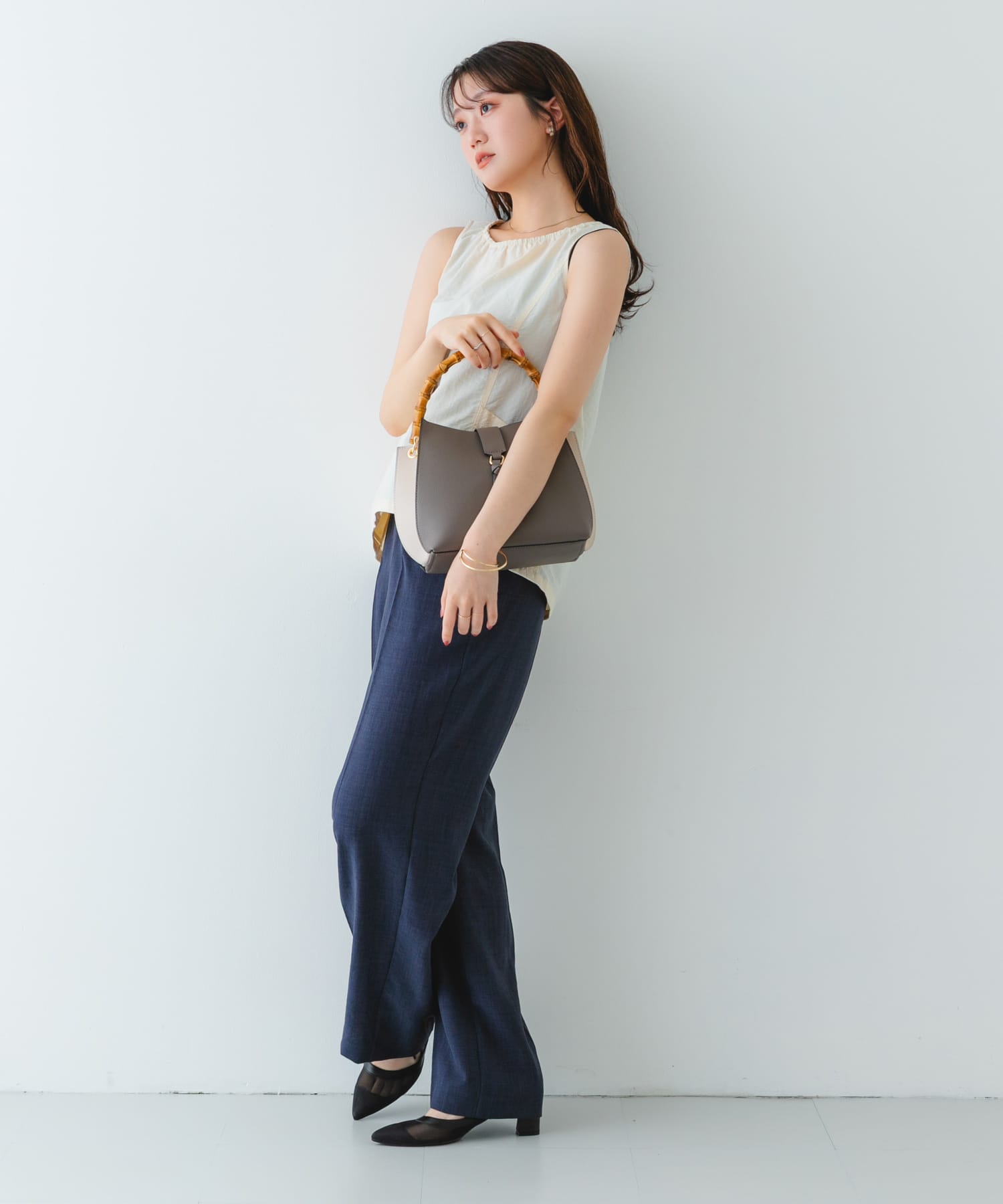 バンブーワンハンドルバッグ GRYxOFF one