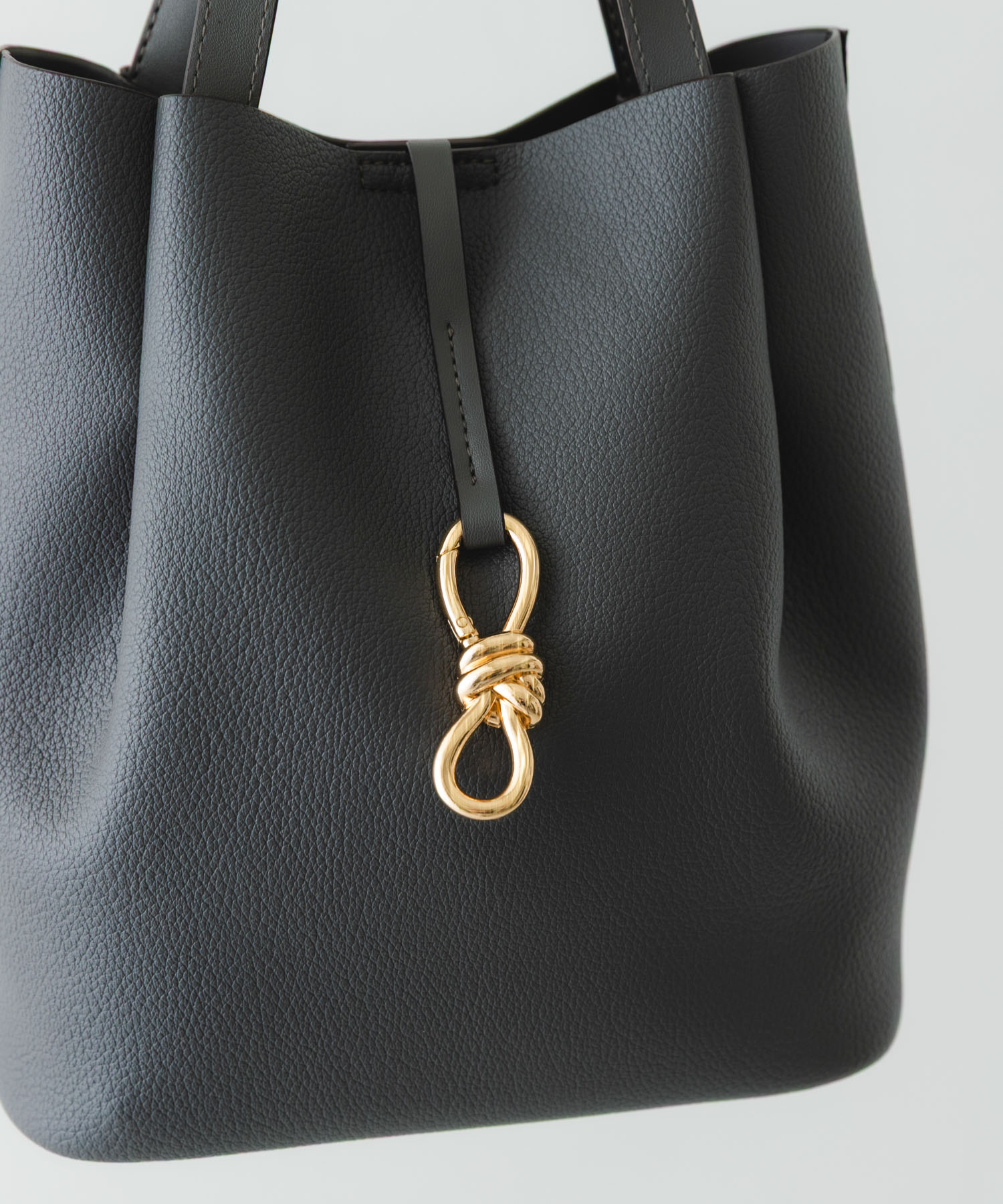 3WAYメタルリボントートバッグ GRAY one