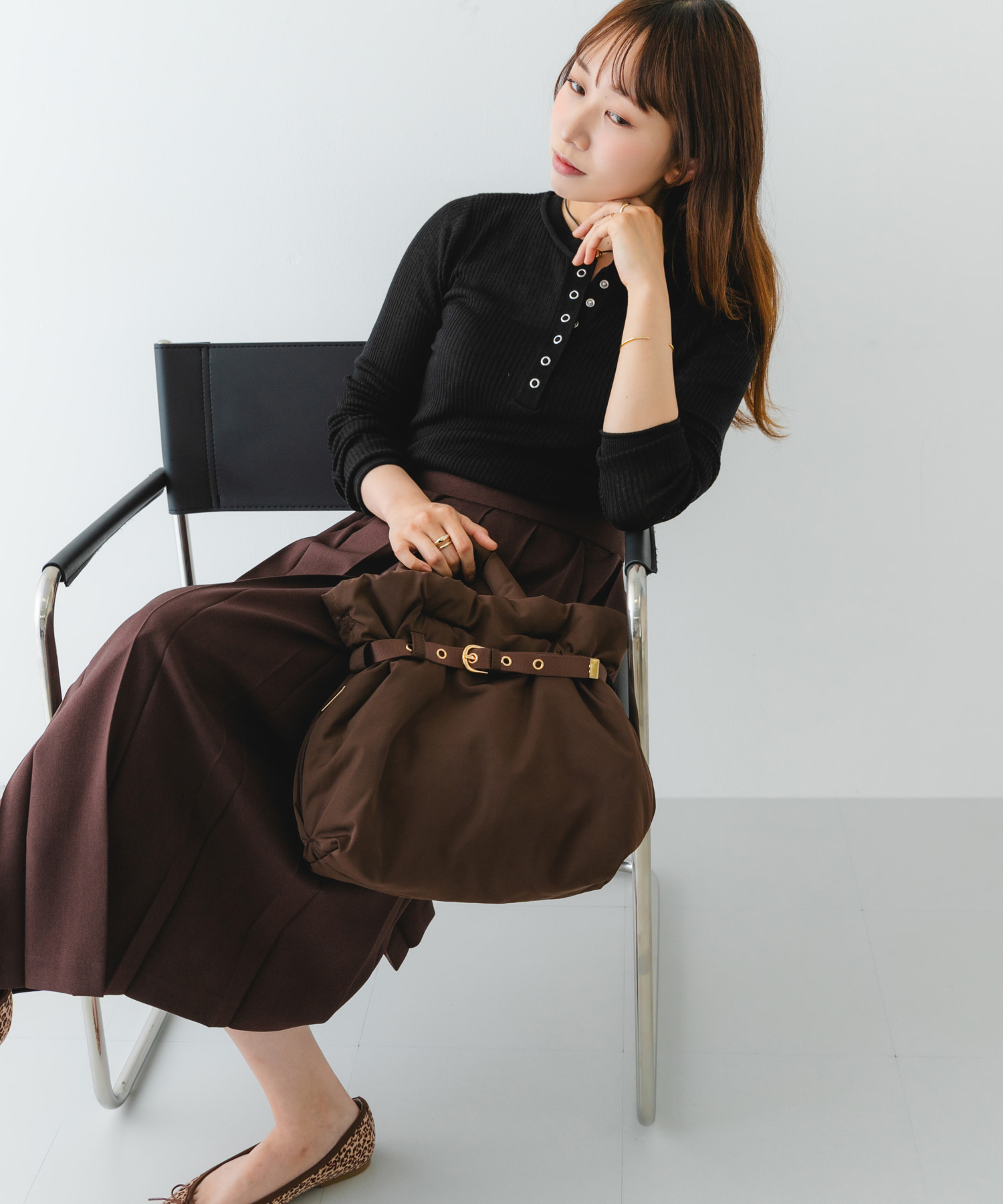 パテッドベルトバッグ BROWN one