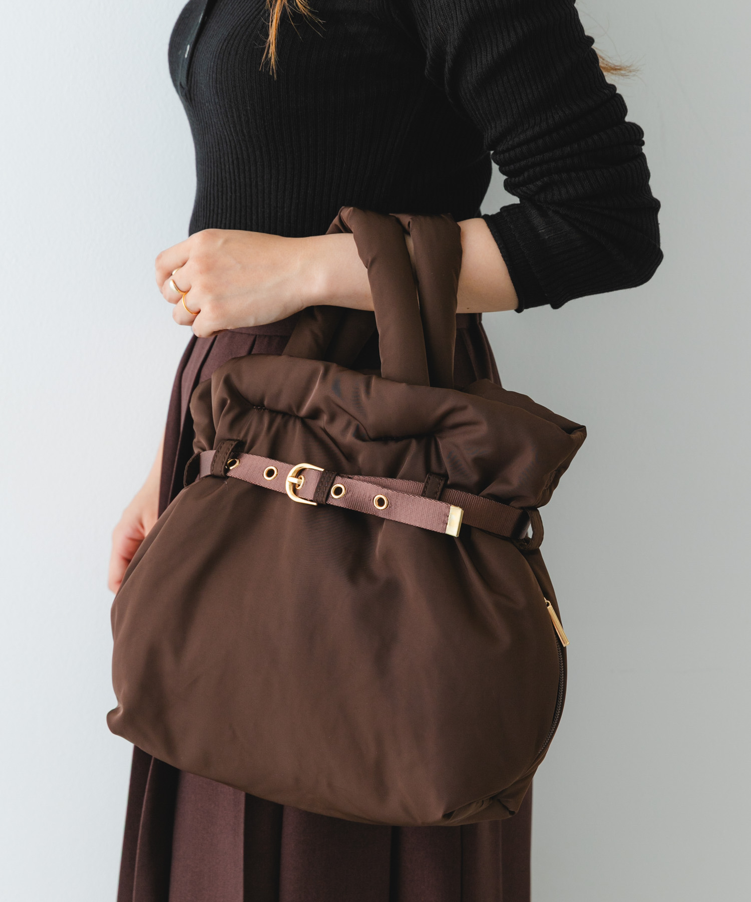 パテッドベルトバッグ BROWN one