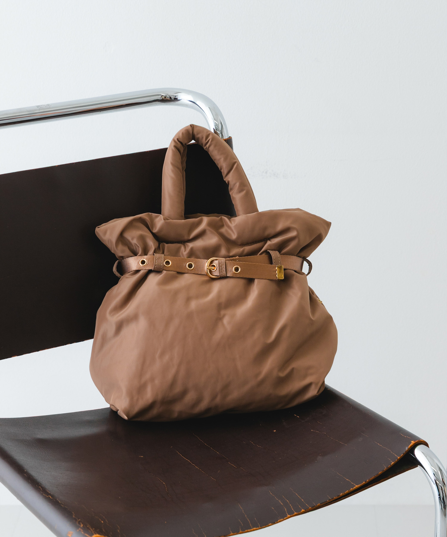 パテッドベルトバッグ