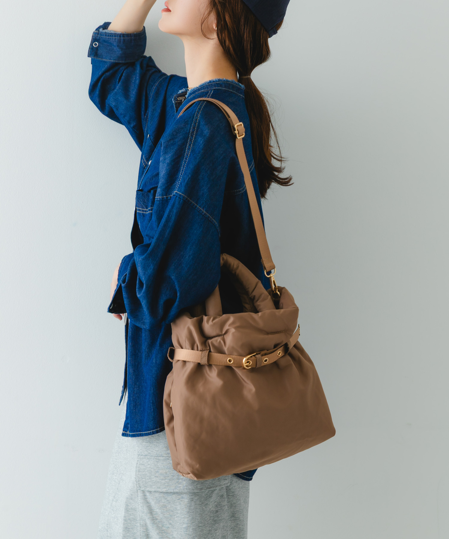 パテッドベルトバッグ BEIGE one