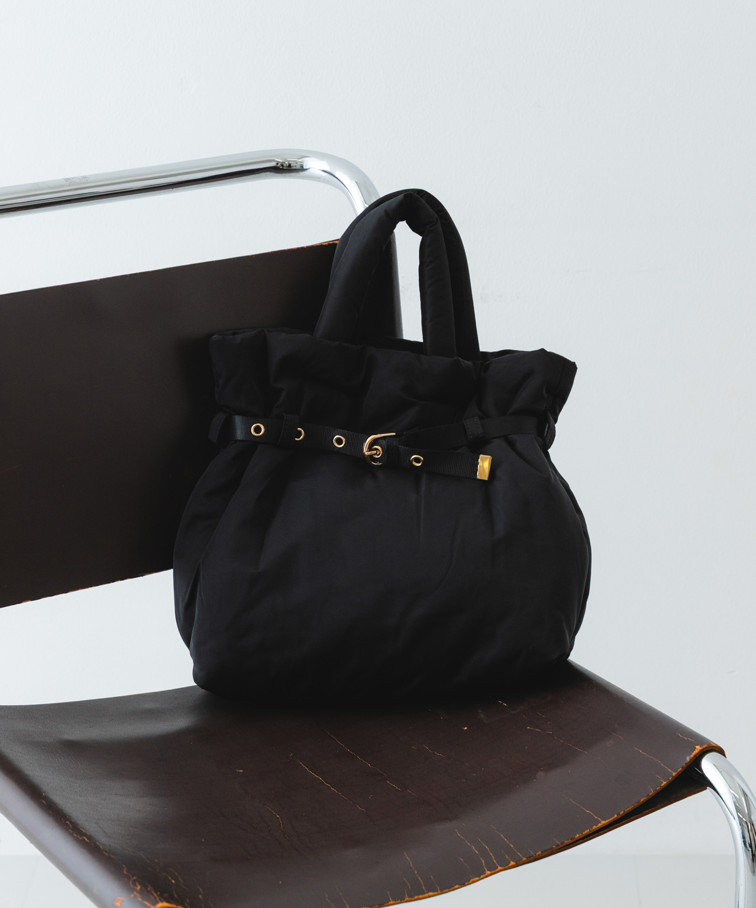 パテッドベルトバッグ