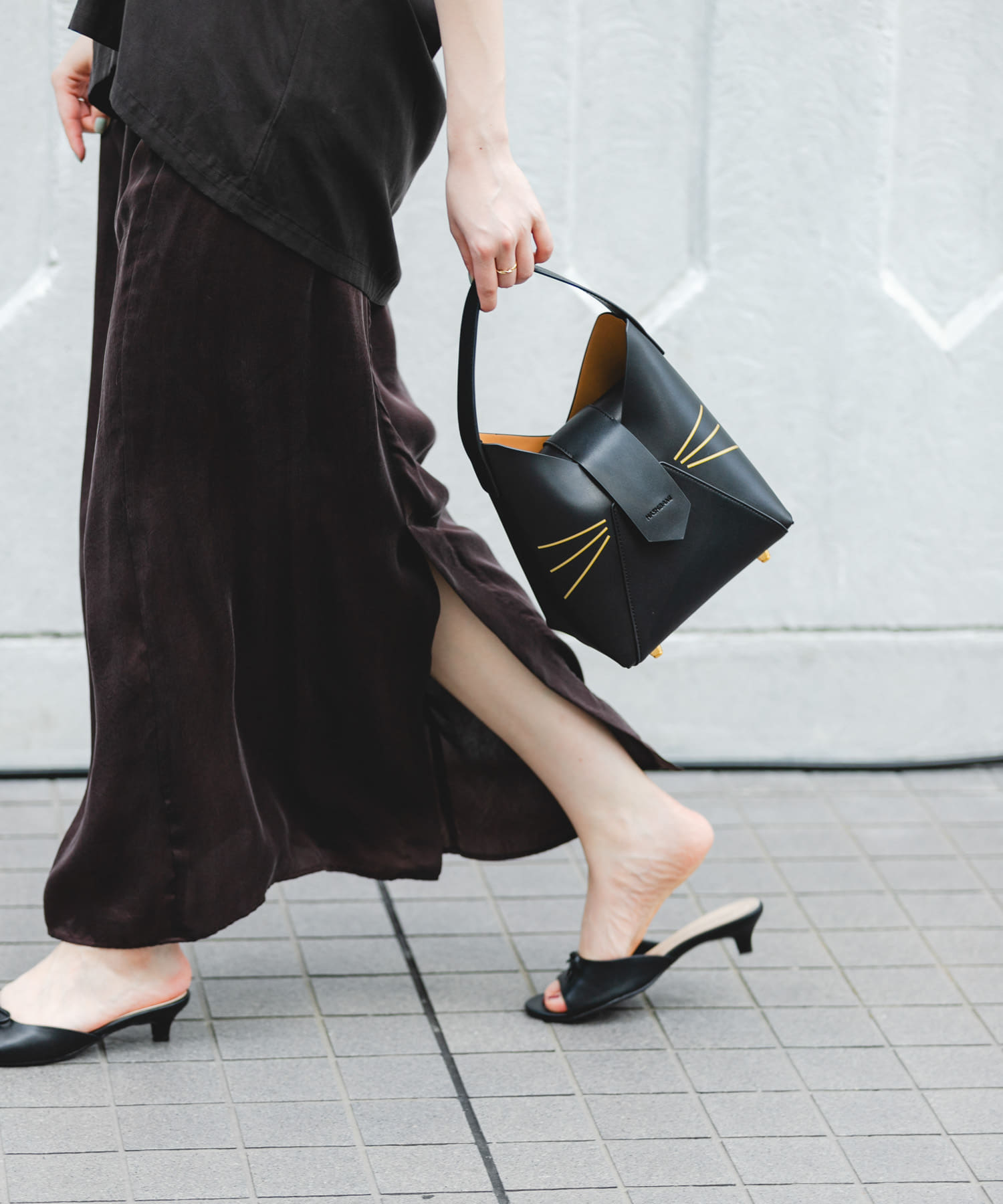 別注』Hashibami×RODESKO フェズネコヒゲハンドルバッグ(one