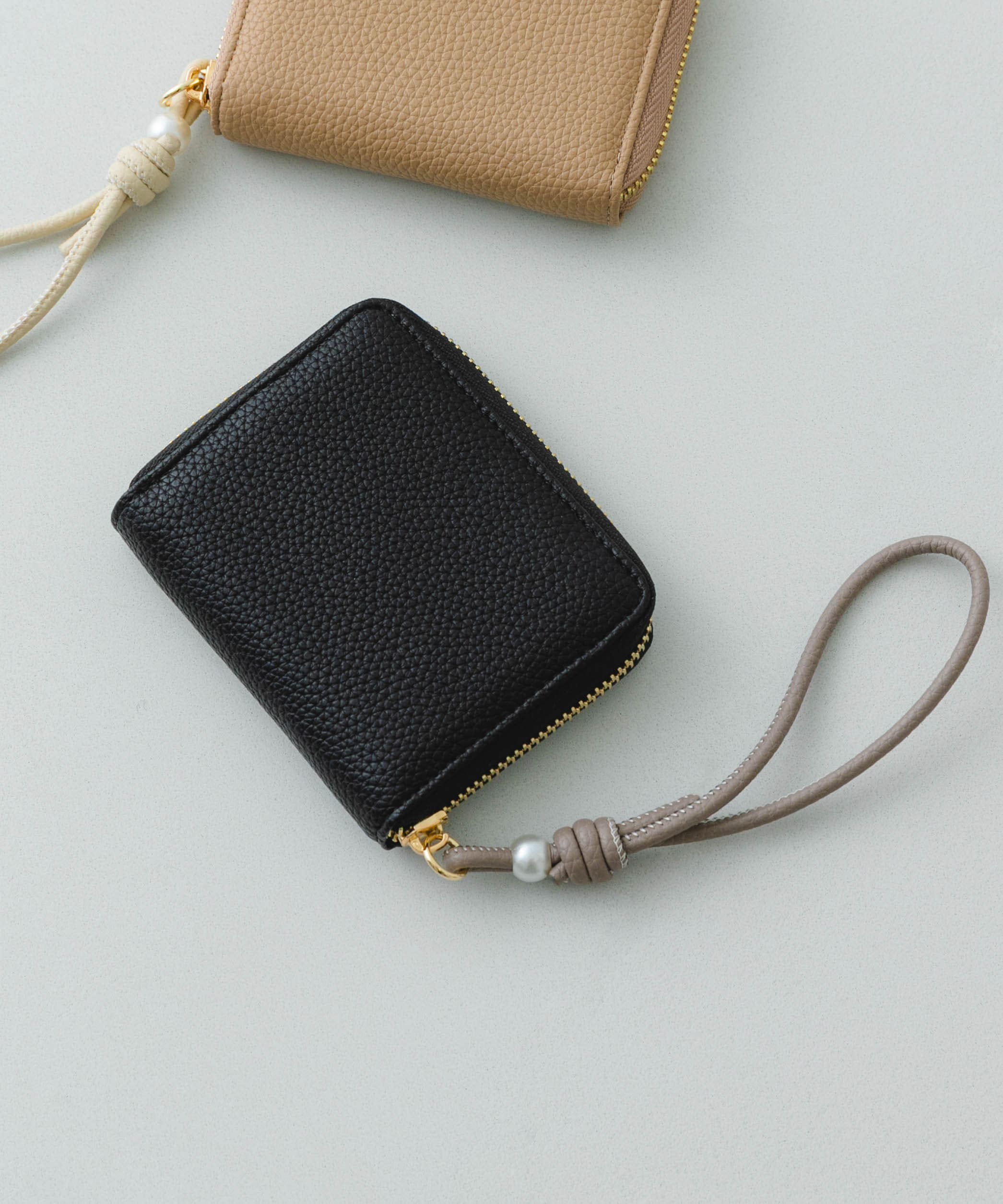 パールストラップウォレット