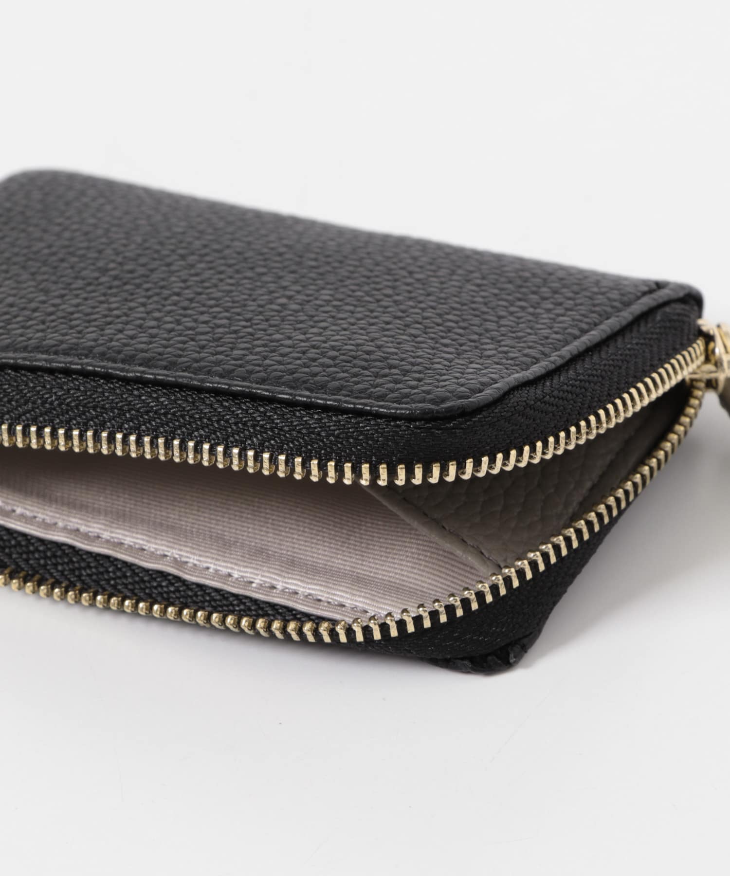 パールストラップウォレットカードケース BLACK one