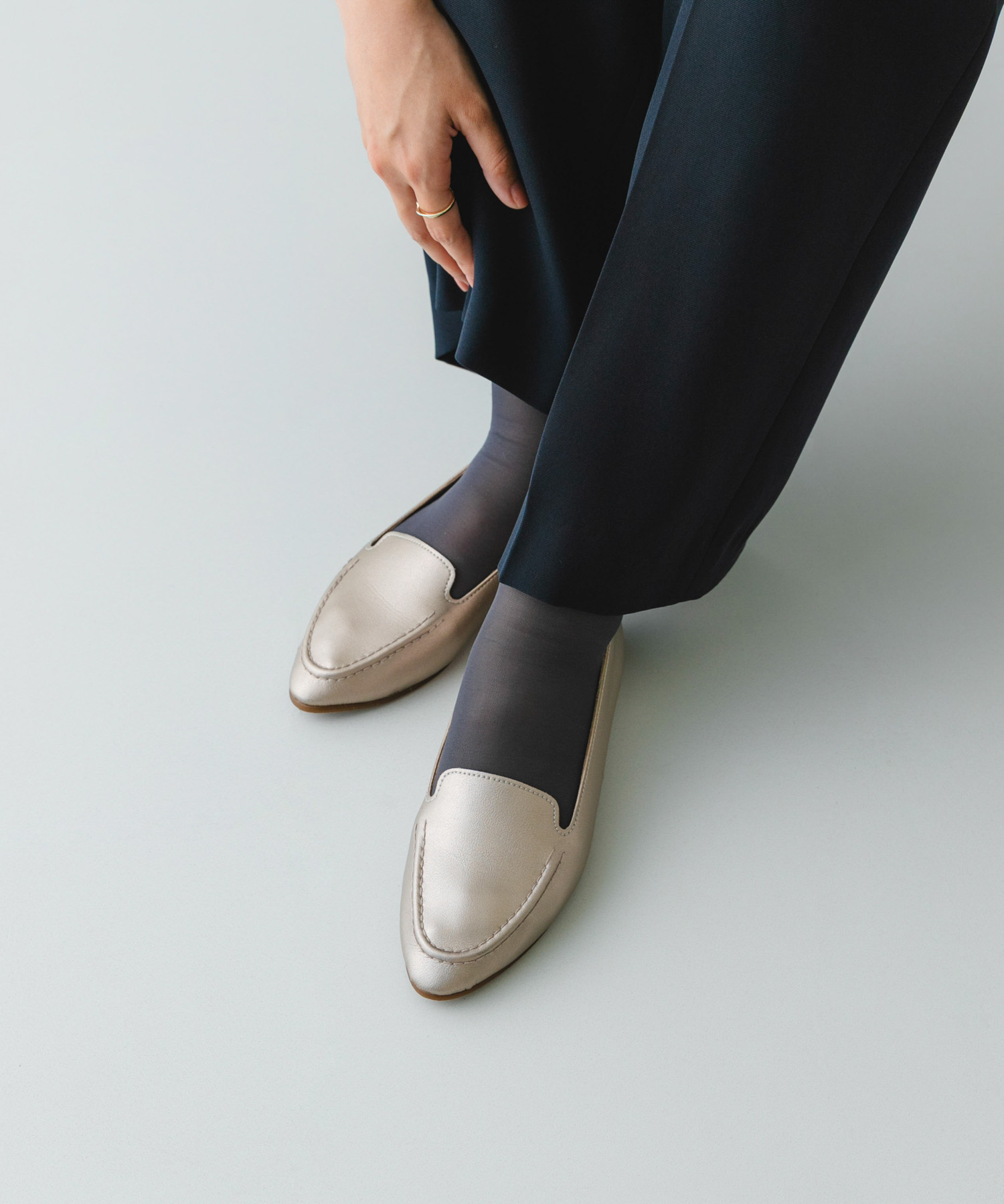 『WEB限定』『MADE IN JAPAN』やわらかスリッポン METALIC 37