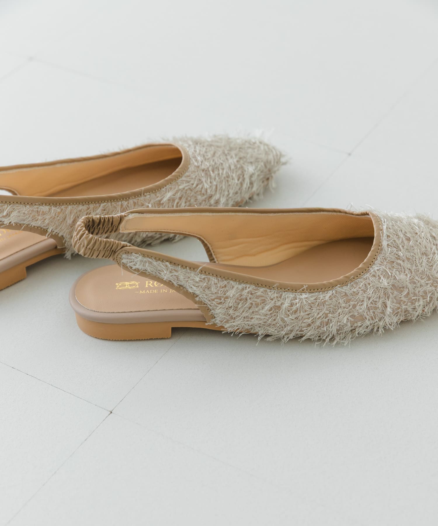 『MADE IN JAPAN』ヘアリーバックストラップミュール BEIGE 37