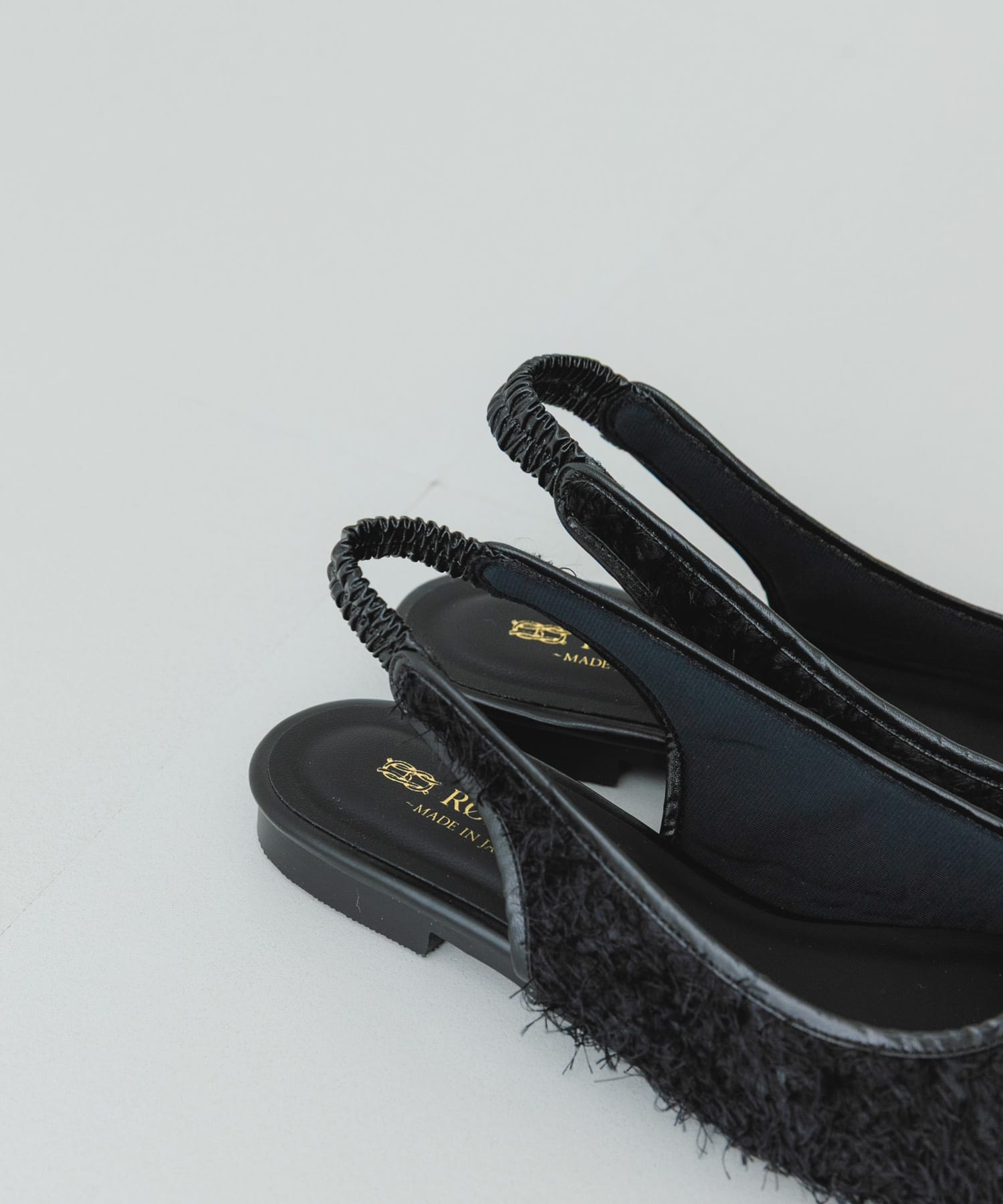 『MADE IN JAPAN』ヘアリーバックストラップミュール BLACK 36