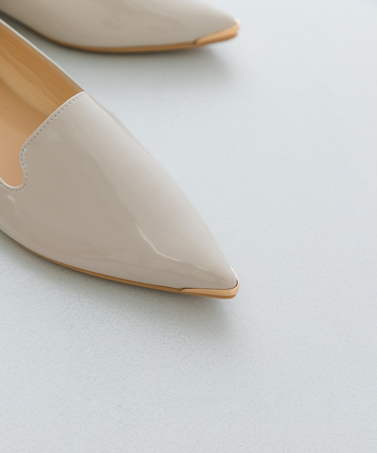 IVORY/P