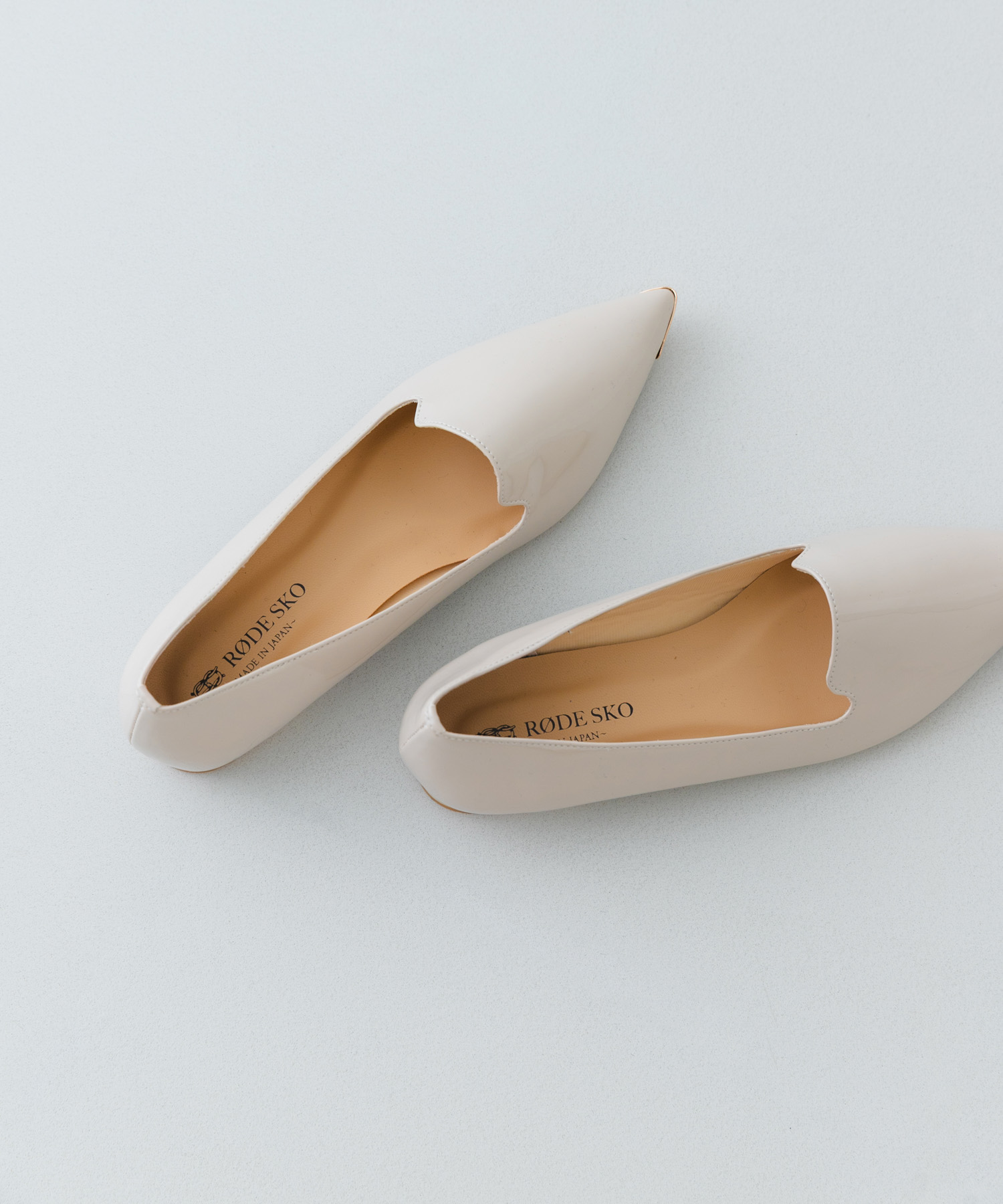 IVORY/P