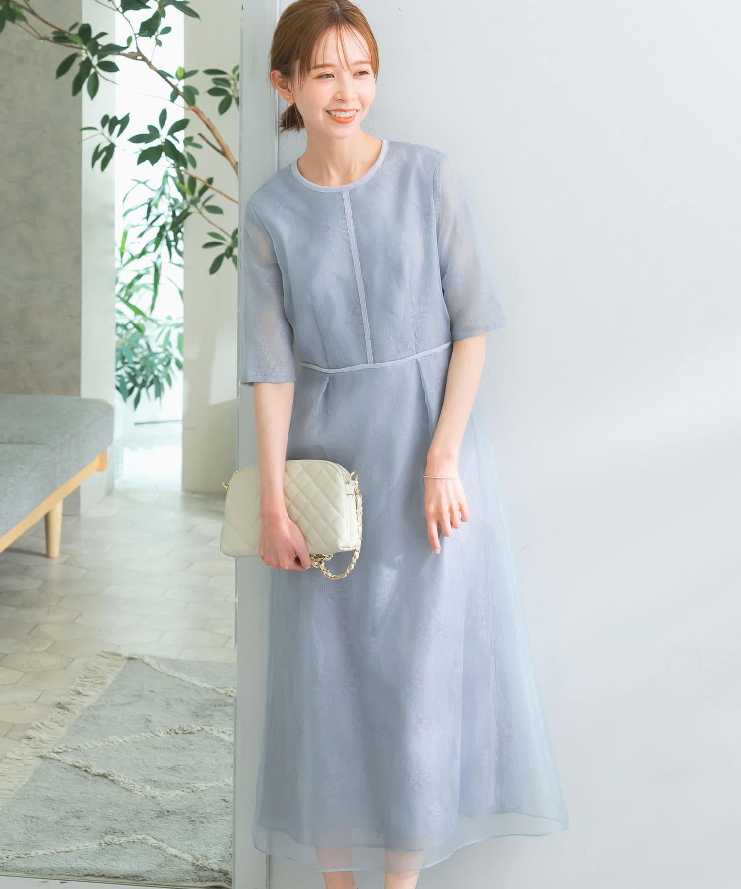 kaene　シアーレースパイピングドレス