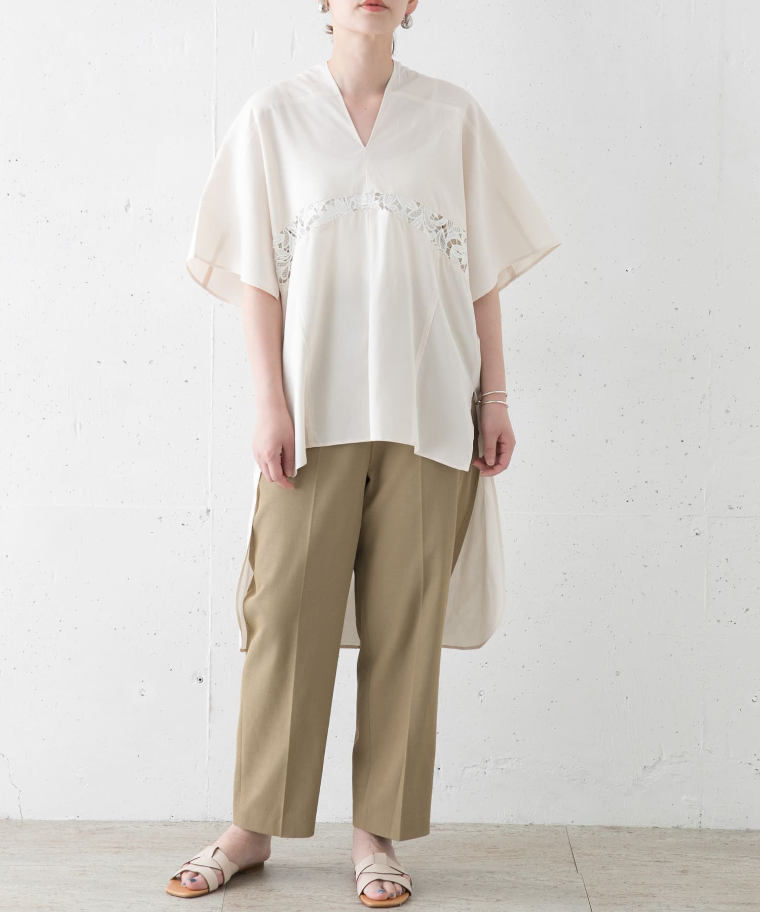 FEMMENET　SHIRTS OFF WHITE 1