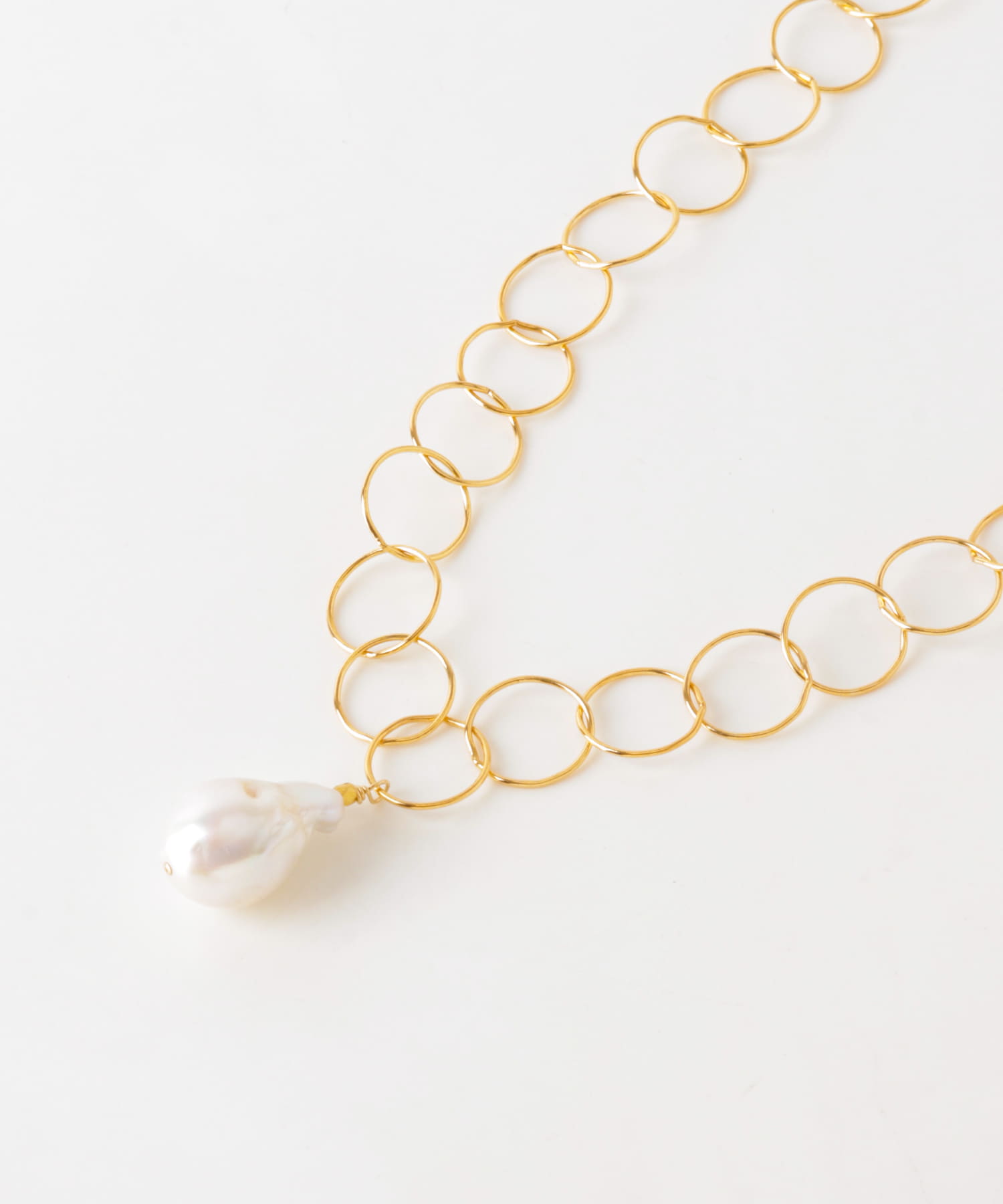 in2 design　SHORTBAROQUENECKLACE