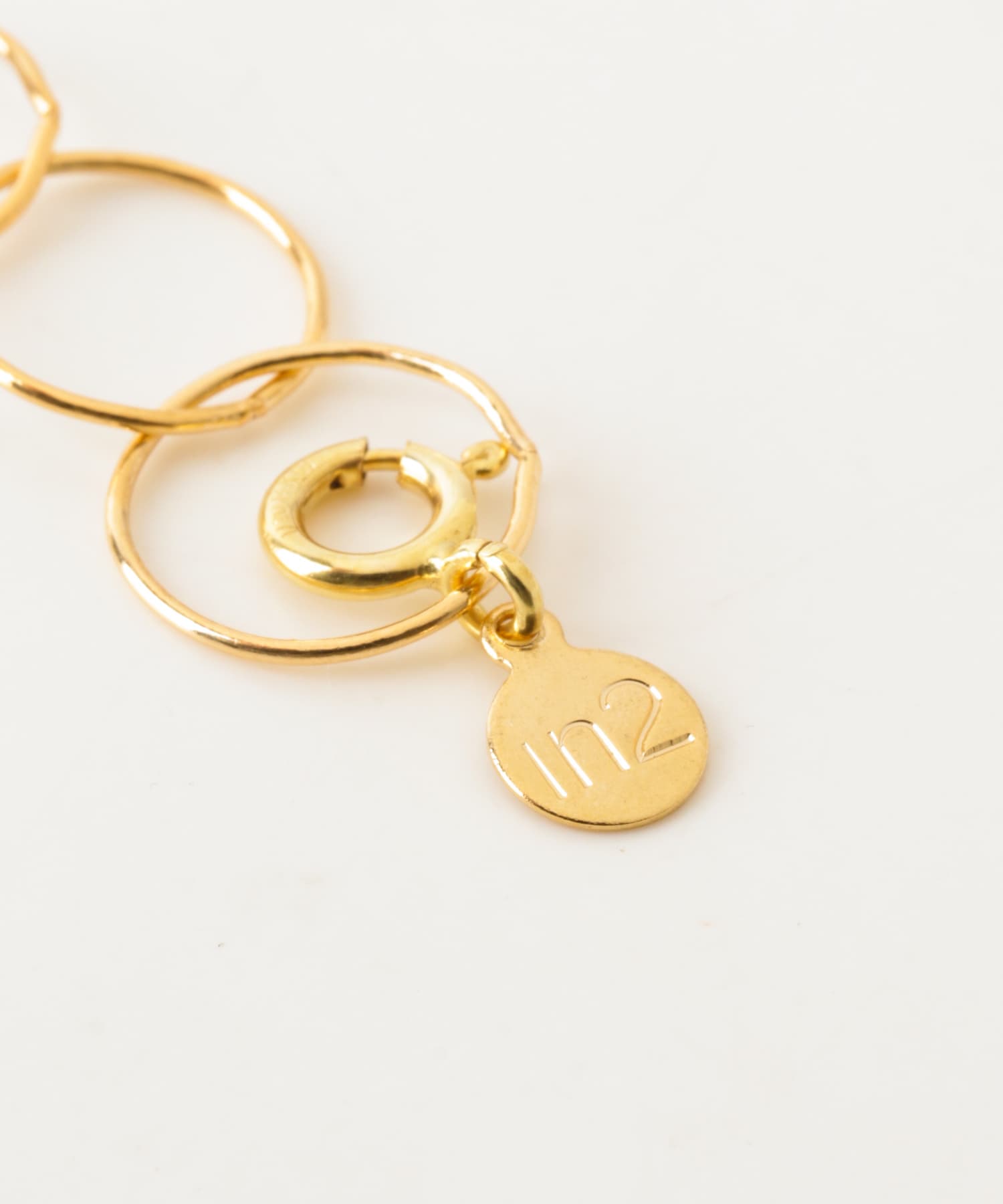 in2 design　SHORTBAROQUENECKLACE GLDWHT -