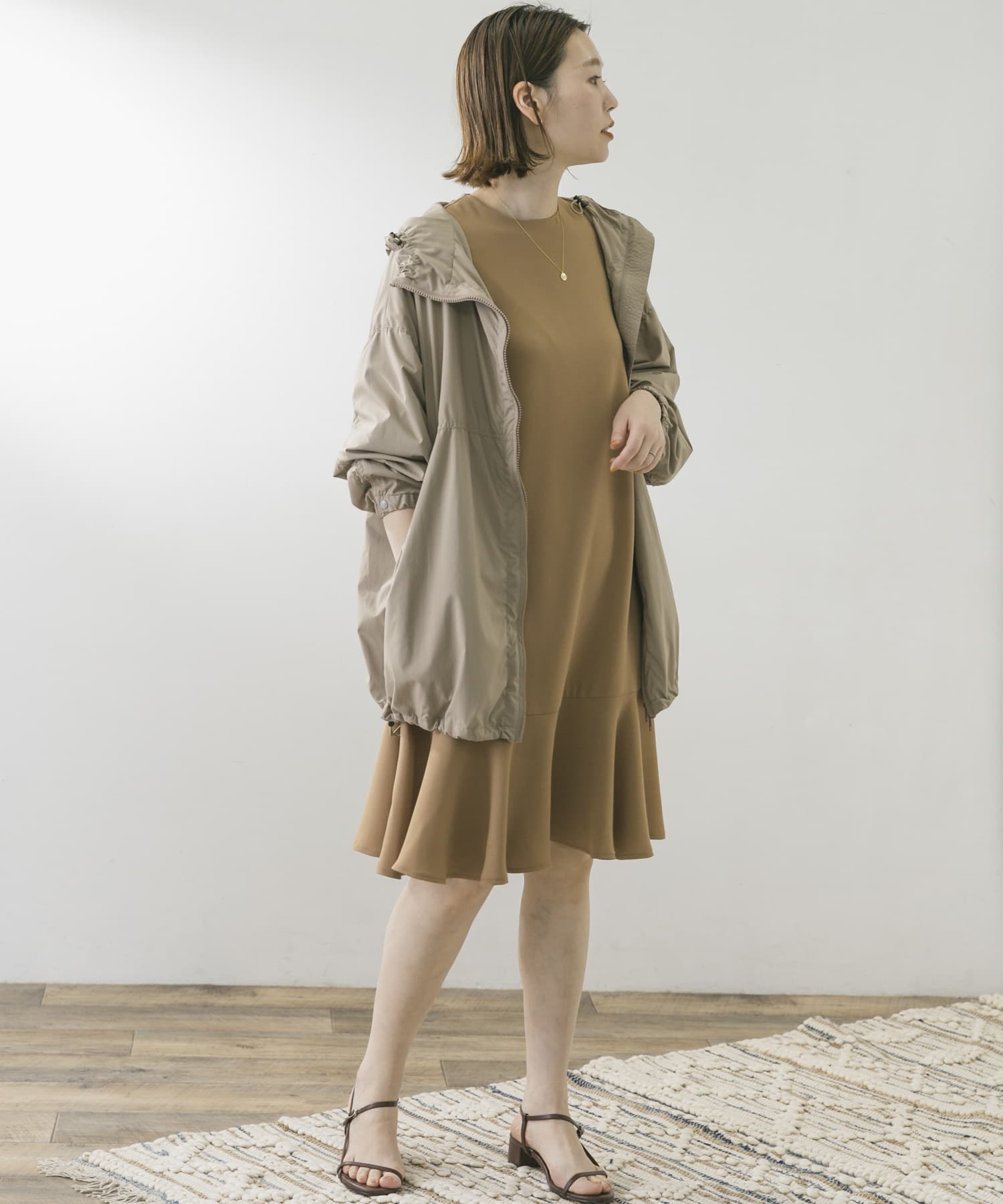 F by ROSSO　ジョーゼット裾フレアワンピース∴ BEIGE FREE
