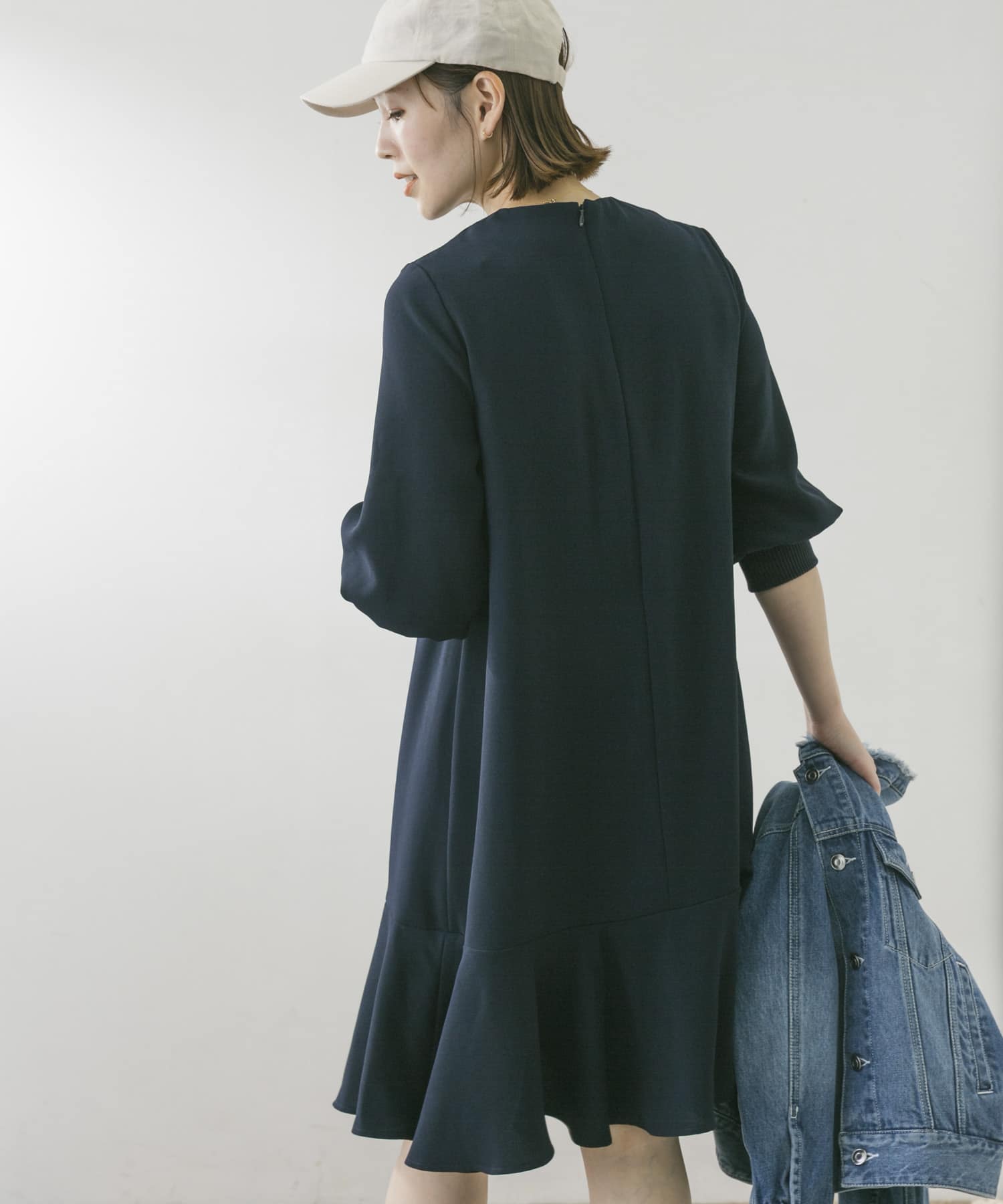 F by ROSSO　ジョーゼット裾フレアワンピース∴ NAVY FREE