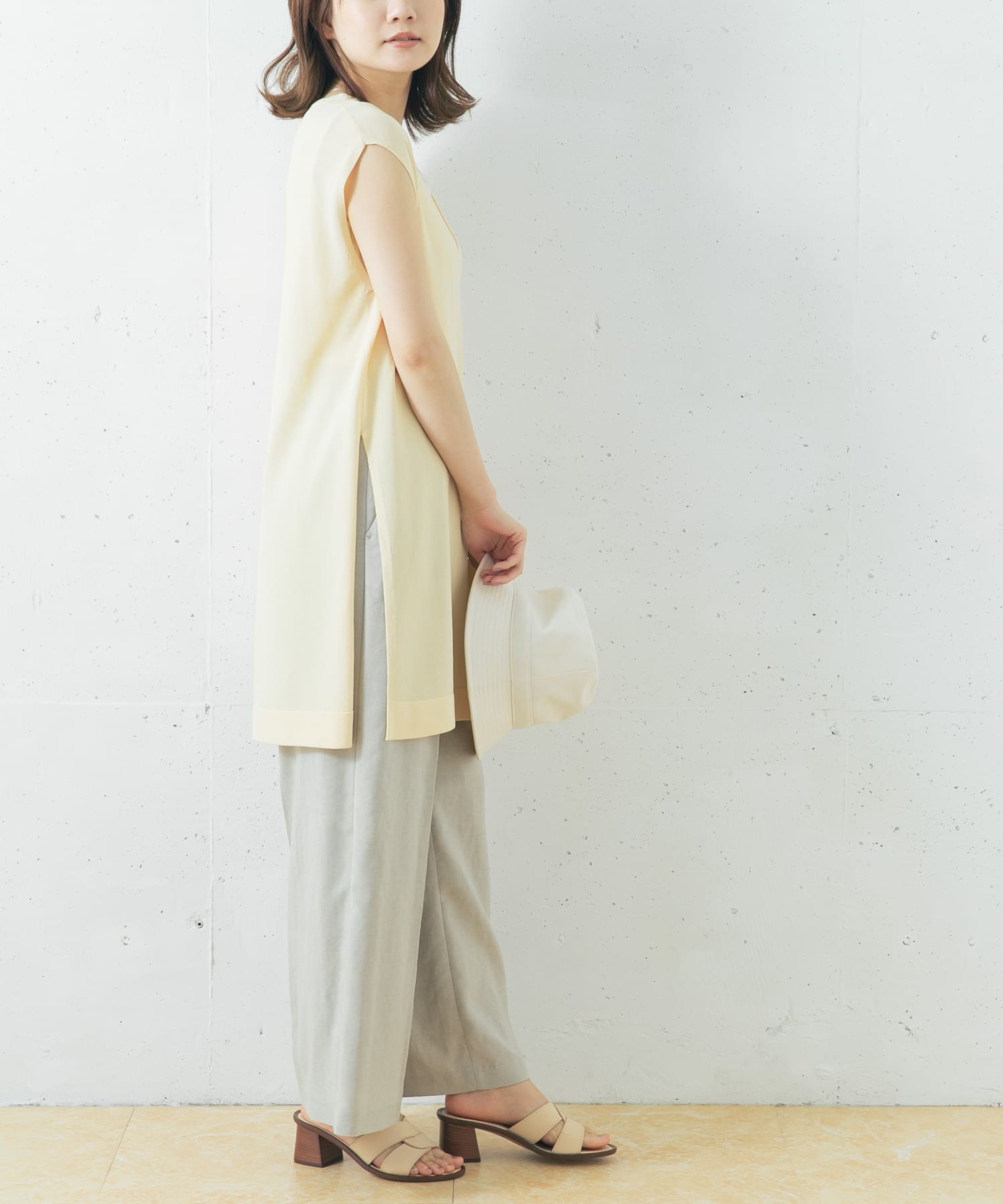 IVORY