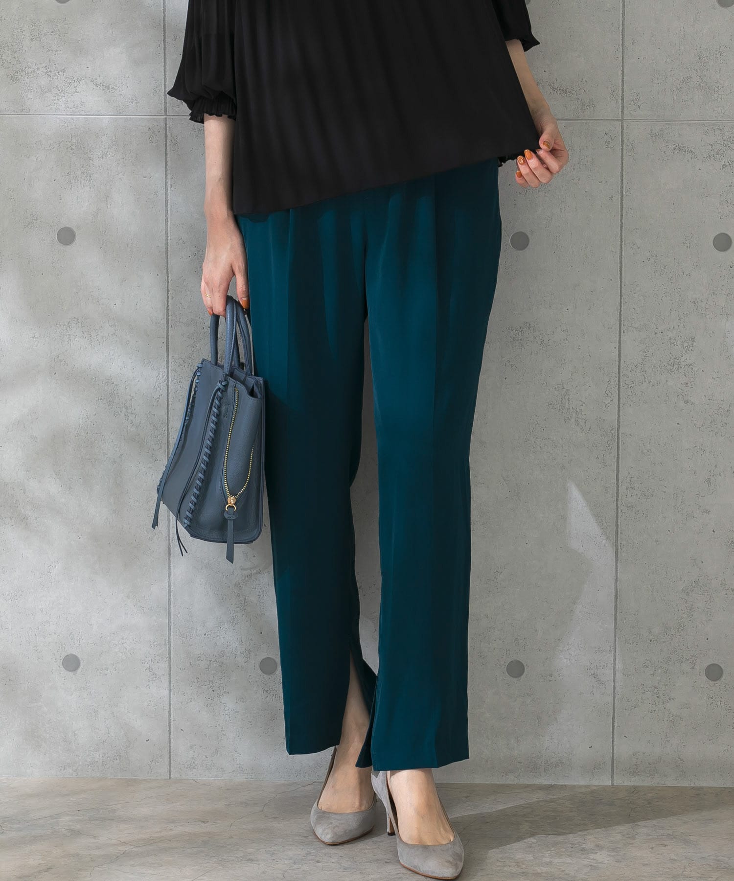 DARK GREEN