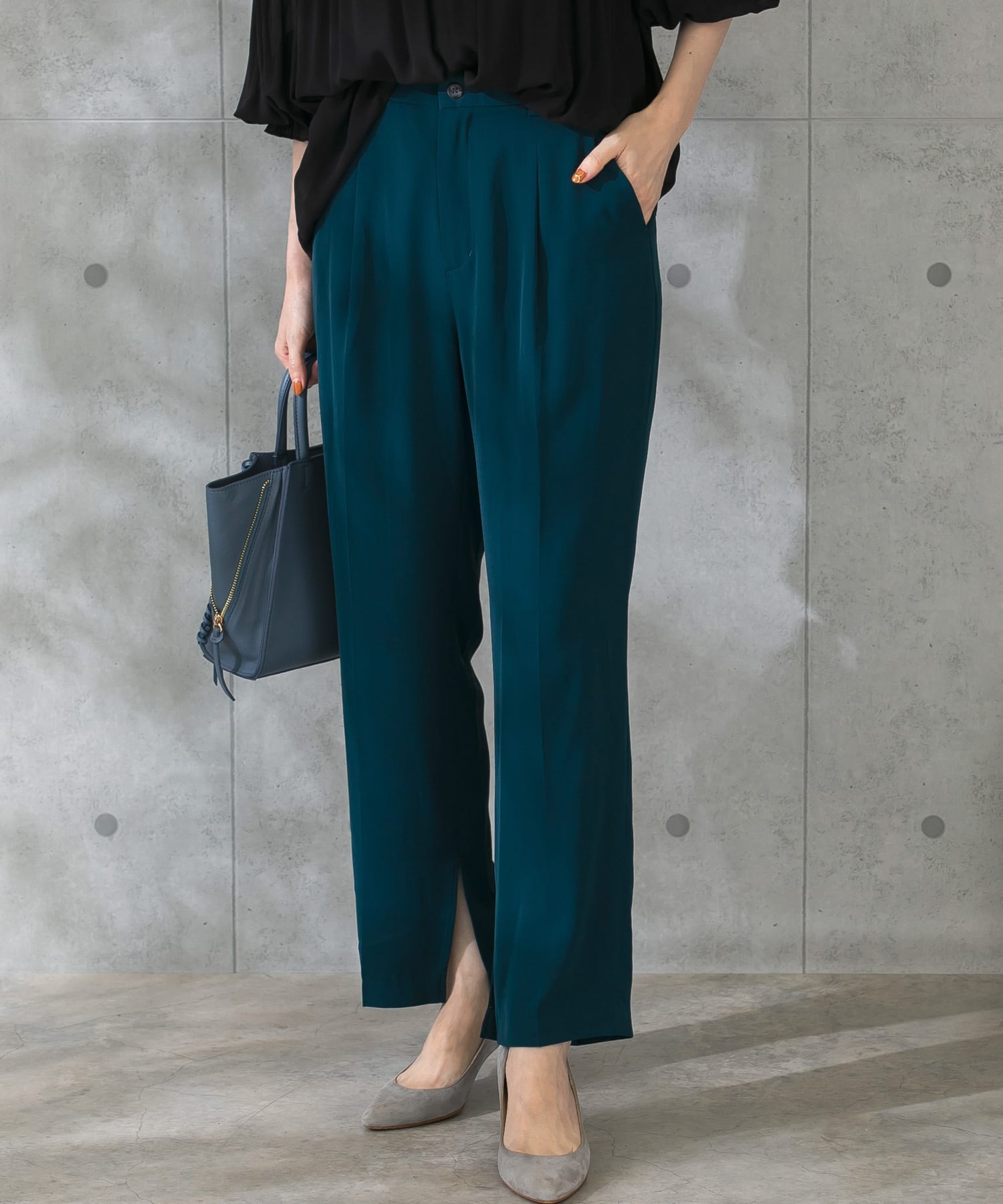 DARK GREEN